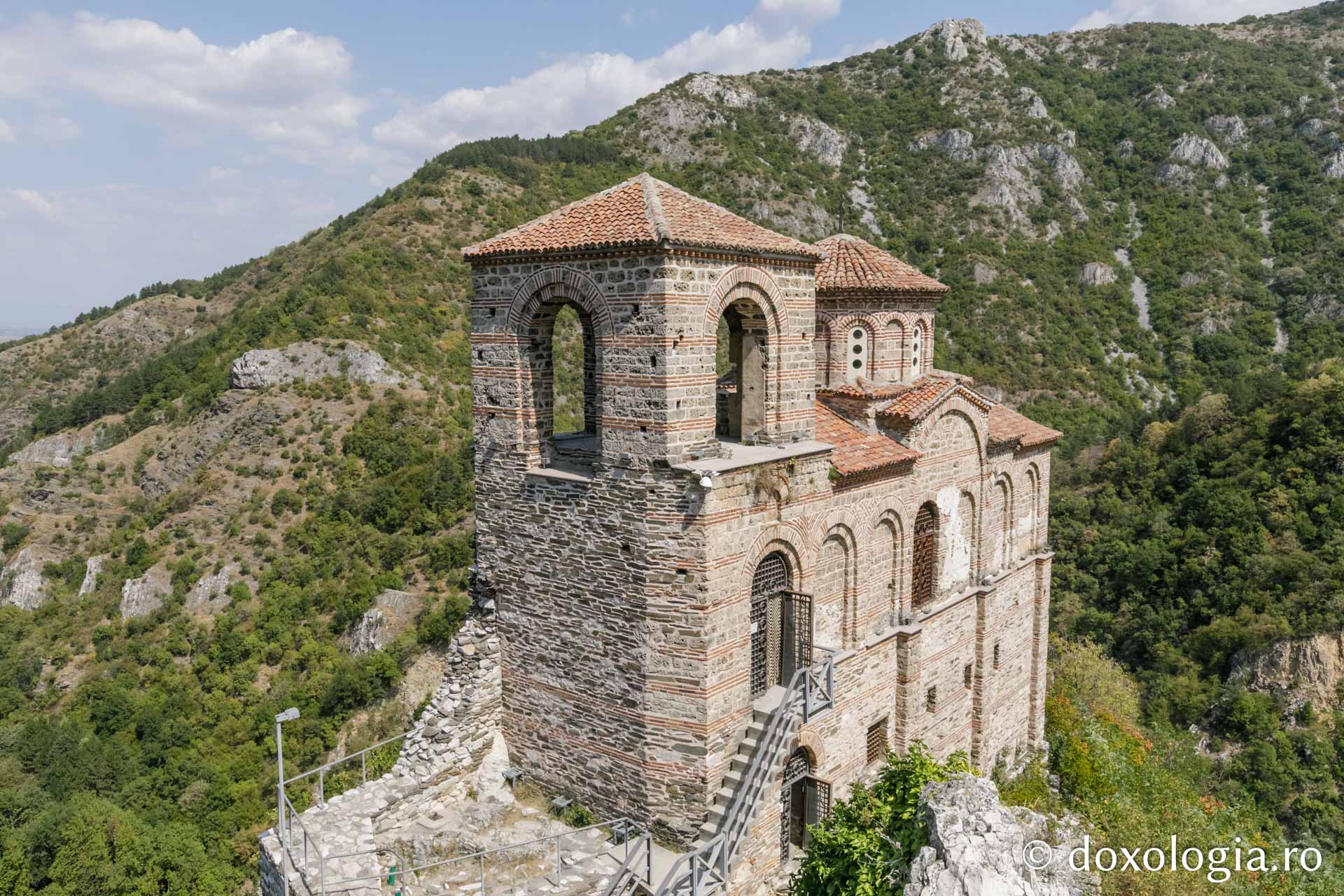 (Foto) Paşi de pelerin la Cetățuia lui Asan – Bulgaria