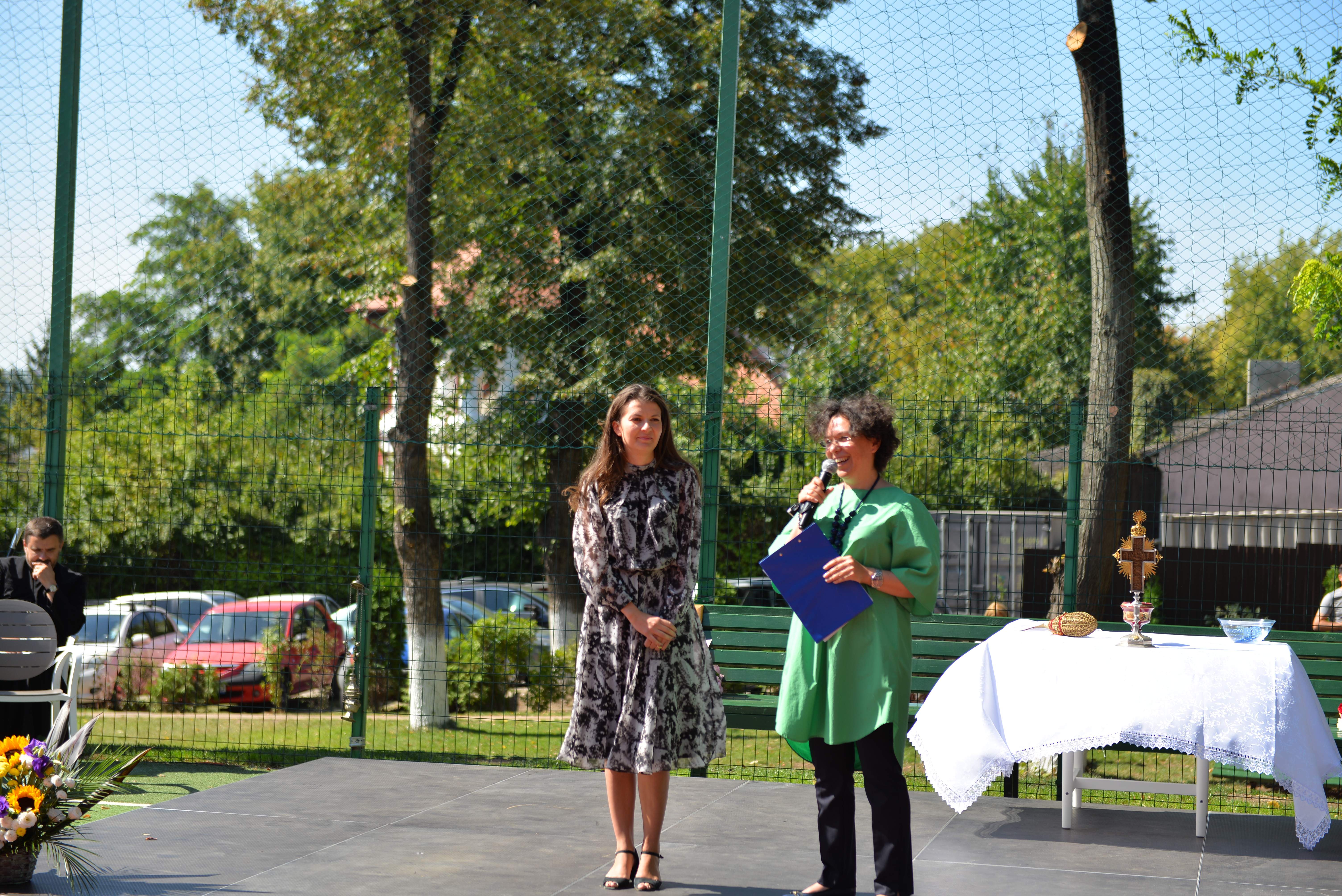 Binecuvântare arhierească pentru elevii ieşeni la început de an şcolar: „Şcoala românească are nevoie imensă de cerul credinţei, de lumina rugăciunii“