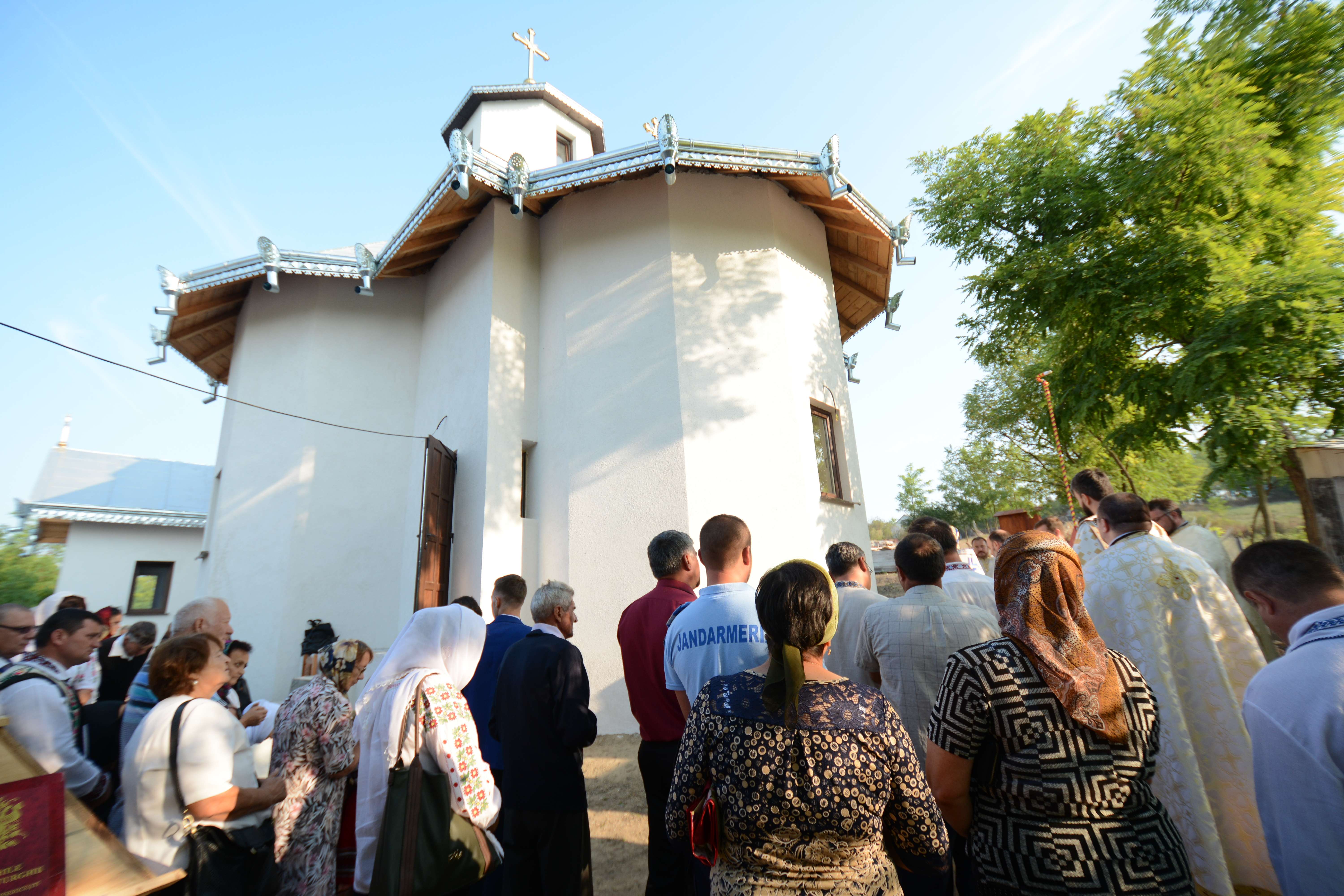 „Cel care iartă este un om liber”