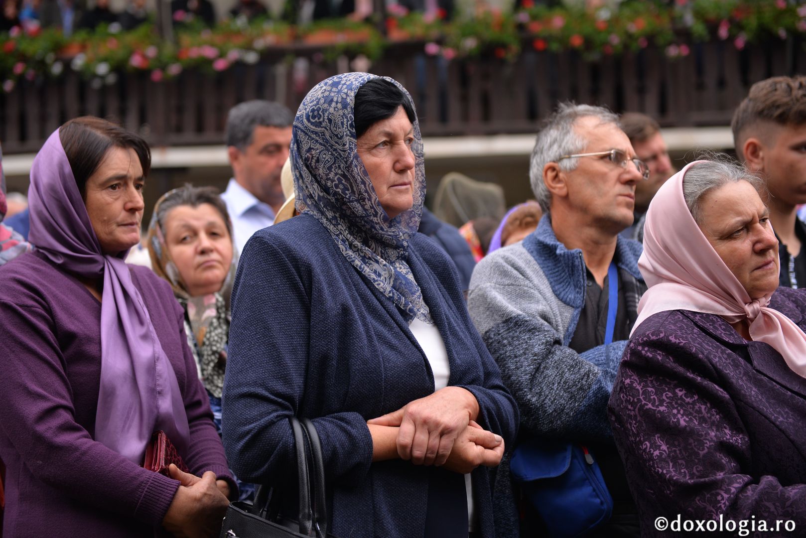 Slujbă arhierească la hramul Mănăstirii „Sfânta Cruce” din Brusturi – Neamț