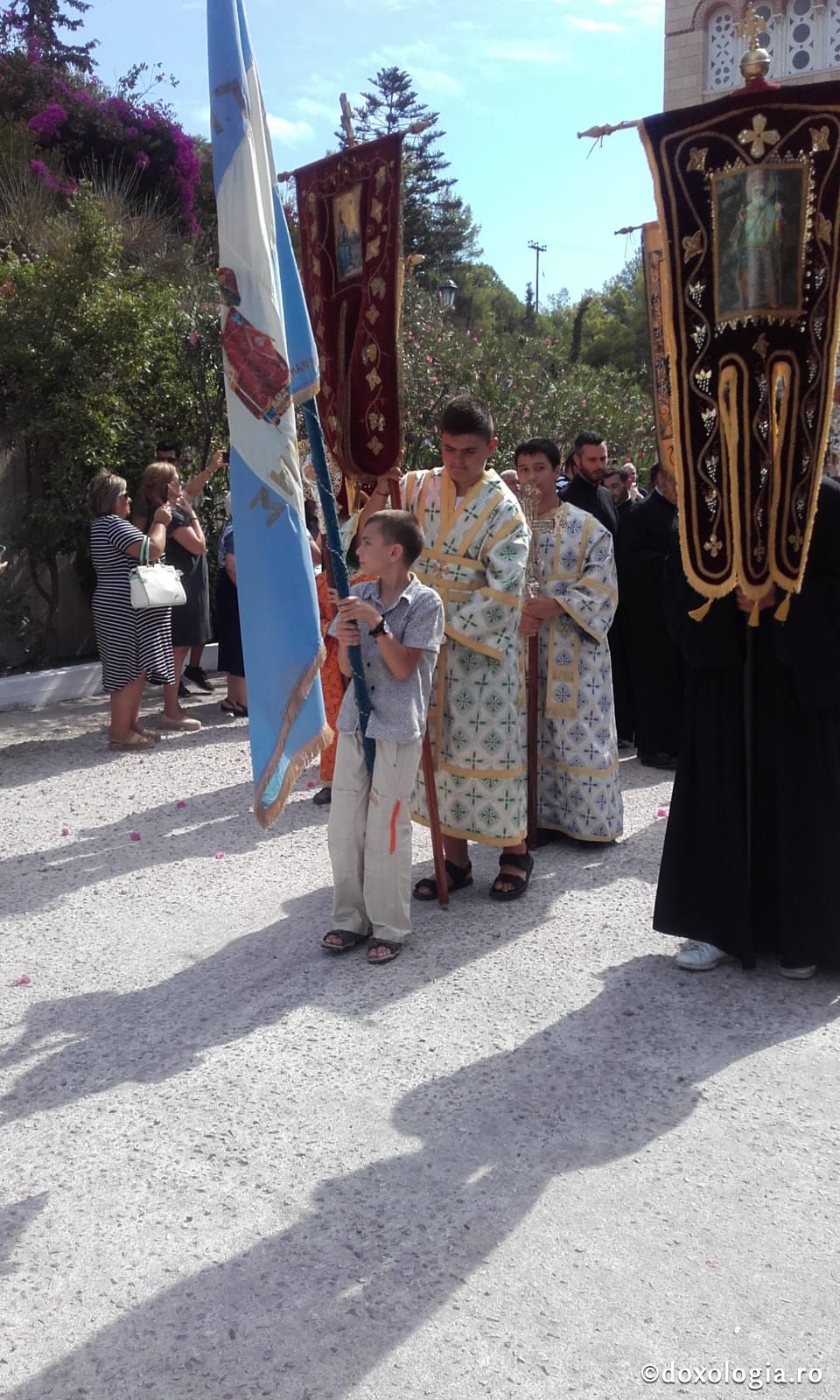 (Foto) Sărbătoarea mutării moaștelor Sfântului Ierarh Nectarie, Insula Eghina – 3 septembrie 2019