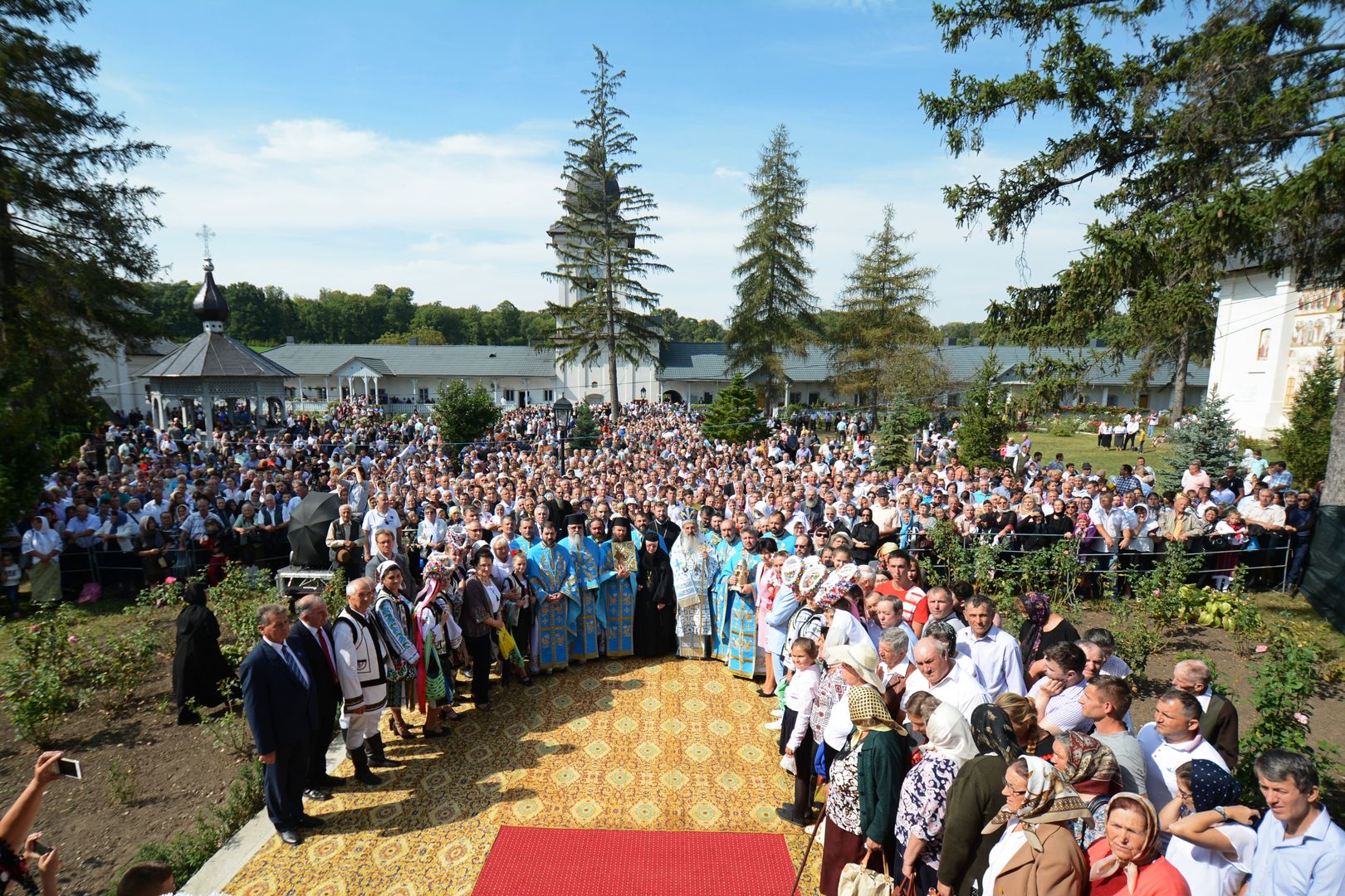 Sărbătoarea Nașterii Maicii Domnului – hramul Mănăstirii Vorona din județul Botoșani