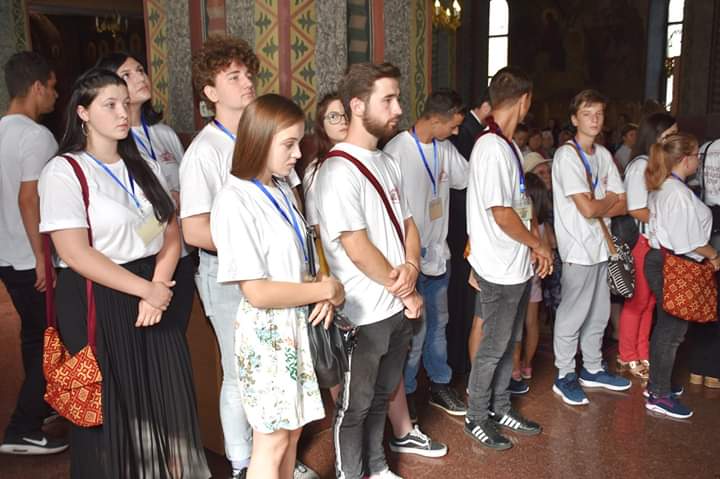 Jurnal de tabără: „Tradiție și noutate” - prietenie și iubire Jurnal de tabără: „Tradiție și noutate” - prietenie și iubire
