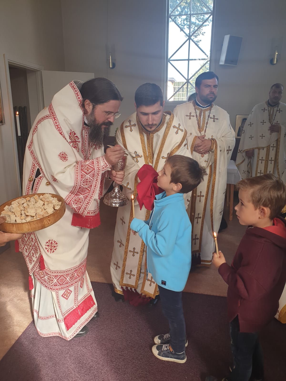 PS Macarie: „Astăzi, de Praznicul Înălțării Sfintei Cruci, am trăit o mare bucurie, pe care aș dori să v-o împărtășesc”