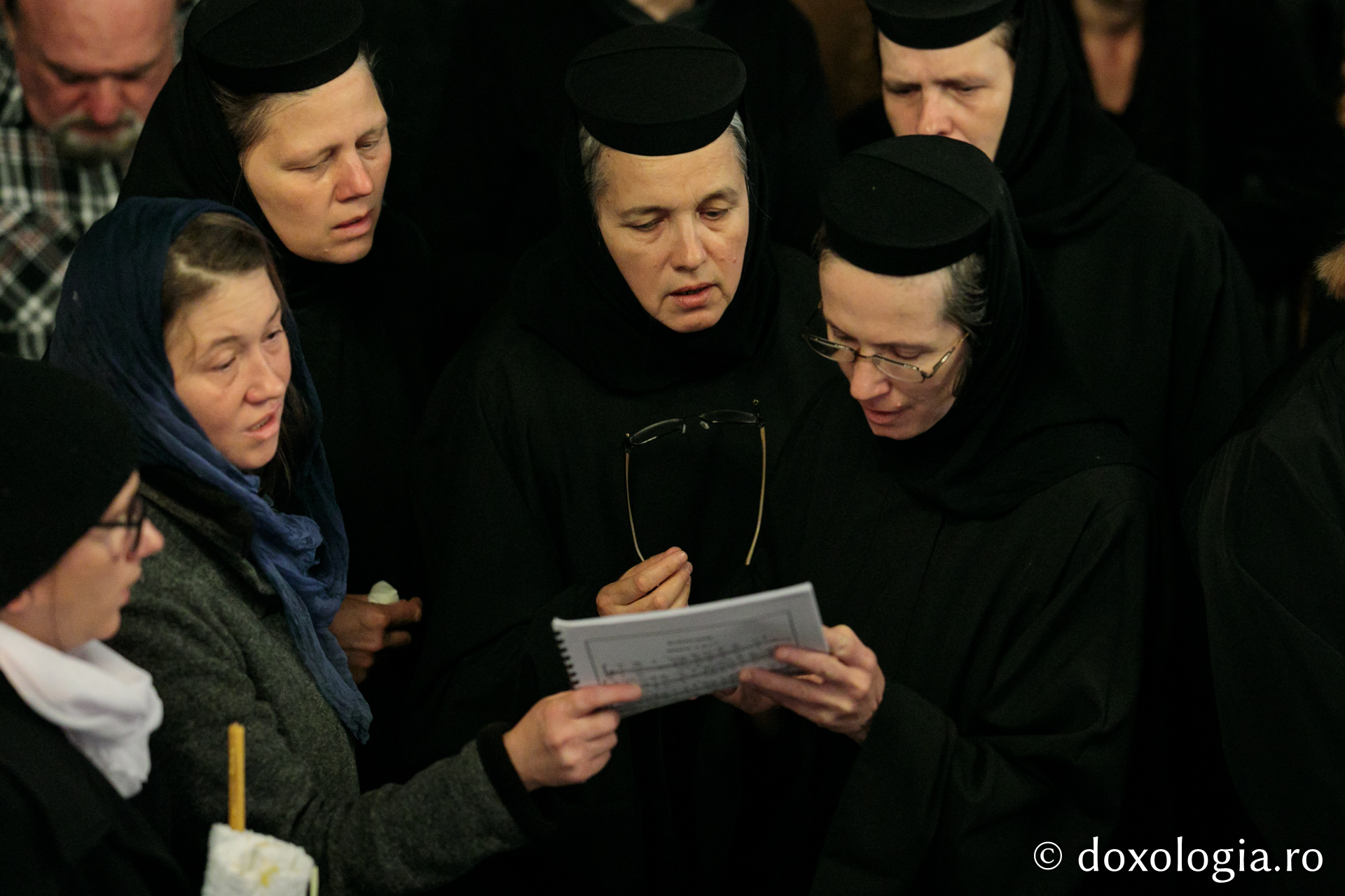 Părintele profesor Florin Bucescu a fost înmormântat