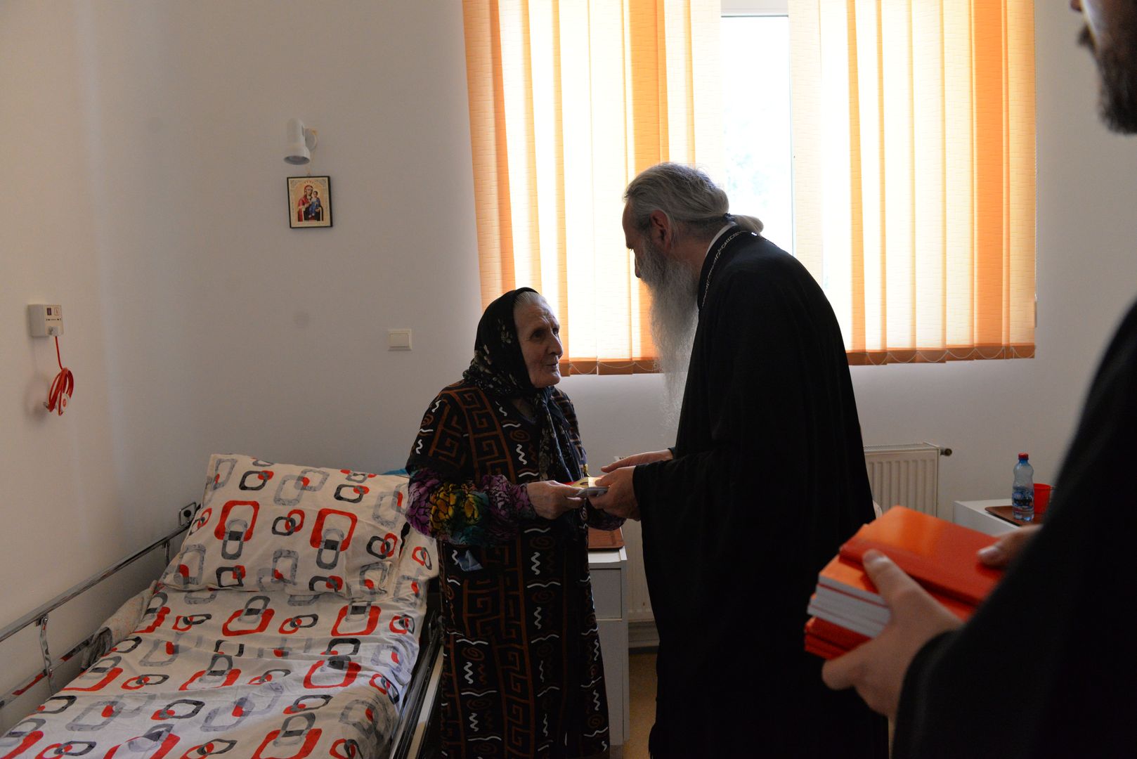 IPS Teofan a pus piatra de temelie pentru viitoarea biserică a Centrului medical din Răducăneni