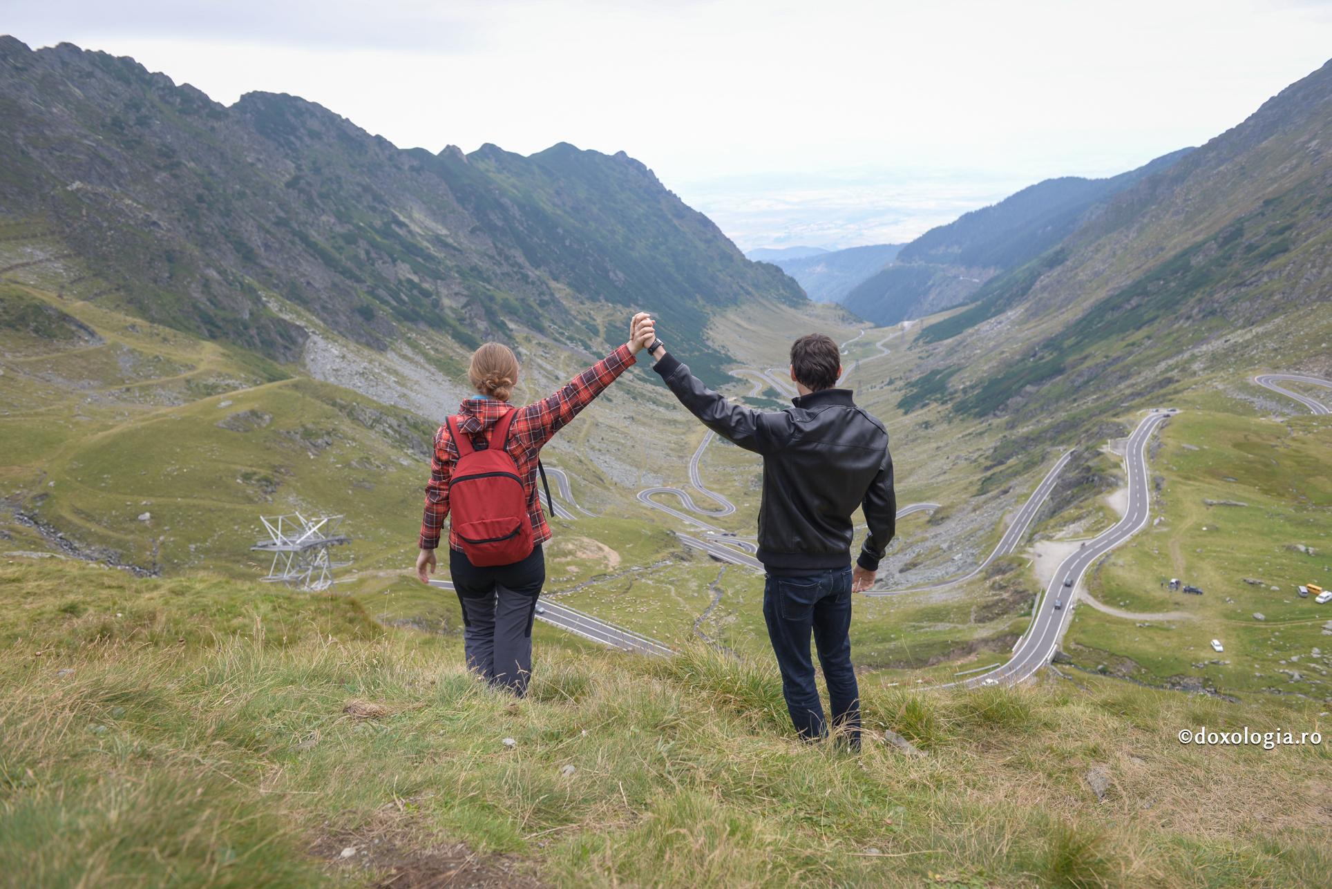 Dorința de libertate a adolescentului nu înseamnă să fie lăsat să facă orice