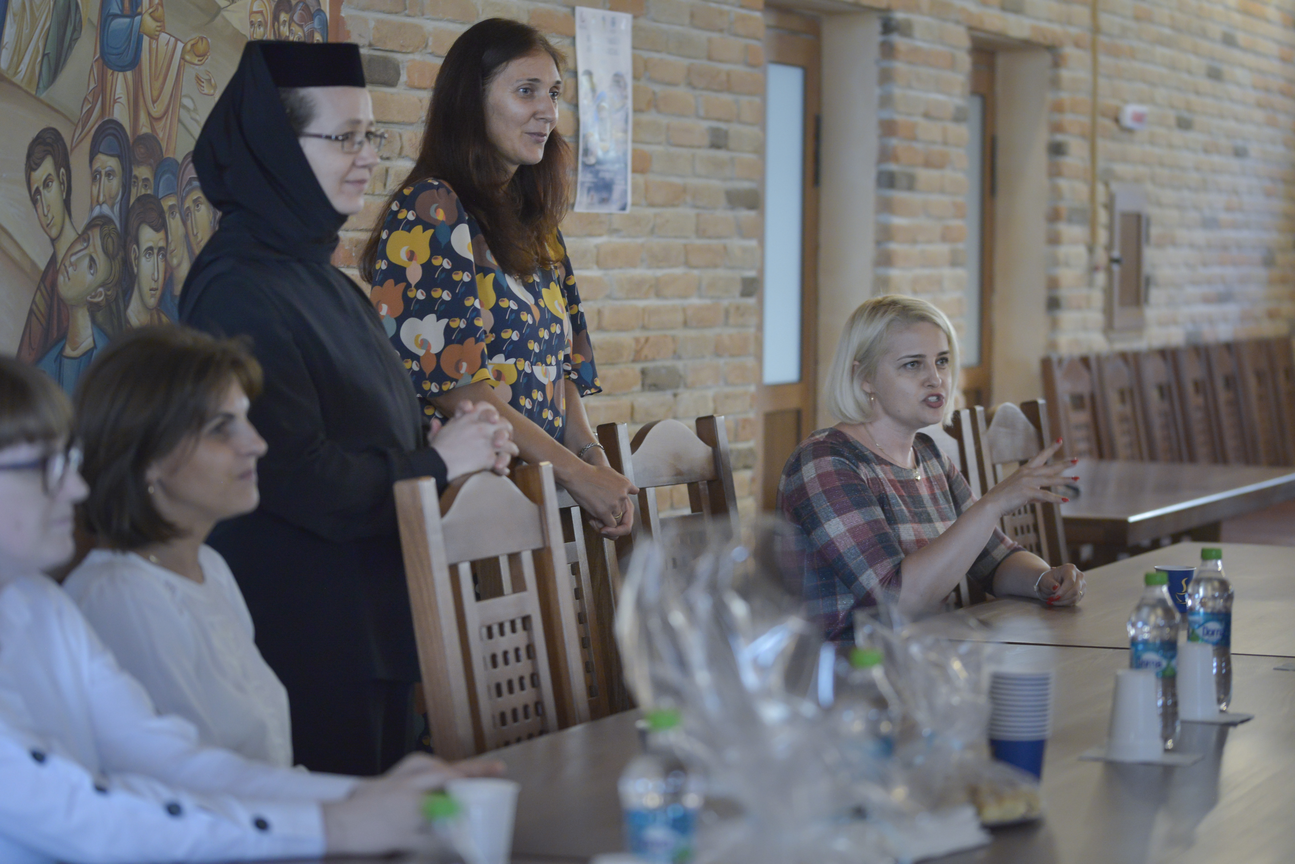 Şcoală de vară în asistenţă socială la Mănăstirea Hadâmbu, eveniment aflat la cea de-a doua ediţie Şcoală de vară în asistenţă socială la Mănăstirea Hadâmbu, eveniment aflat la cea de-a doua ediţie