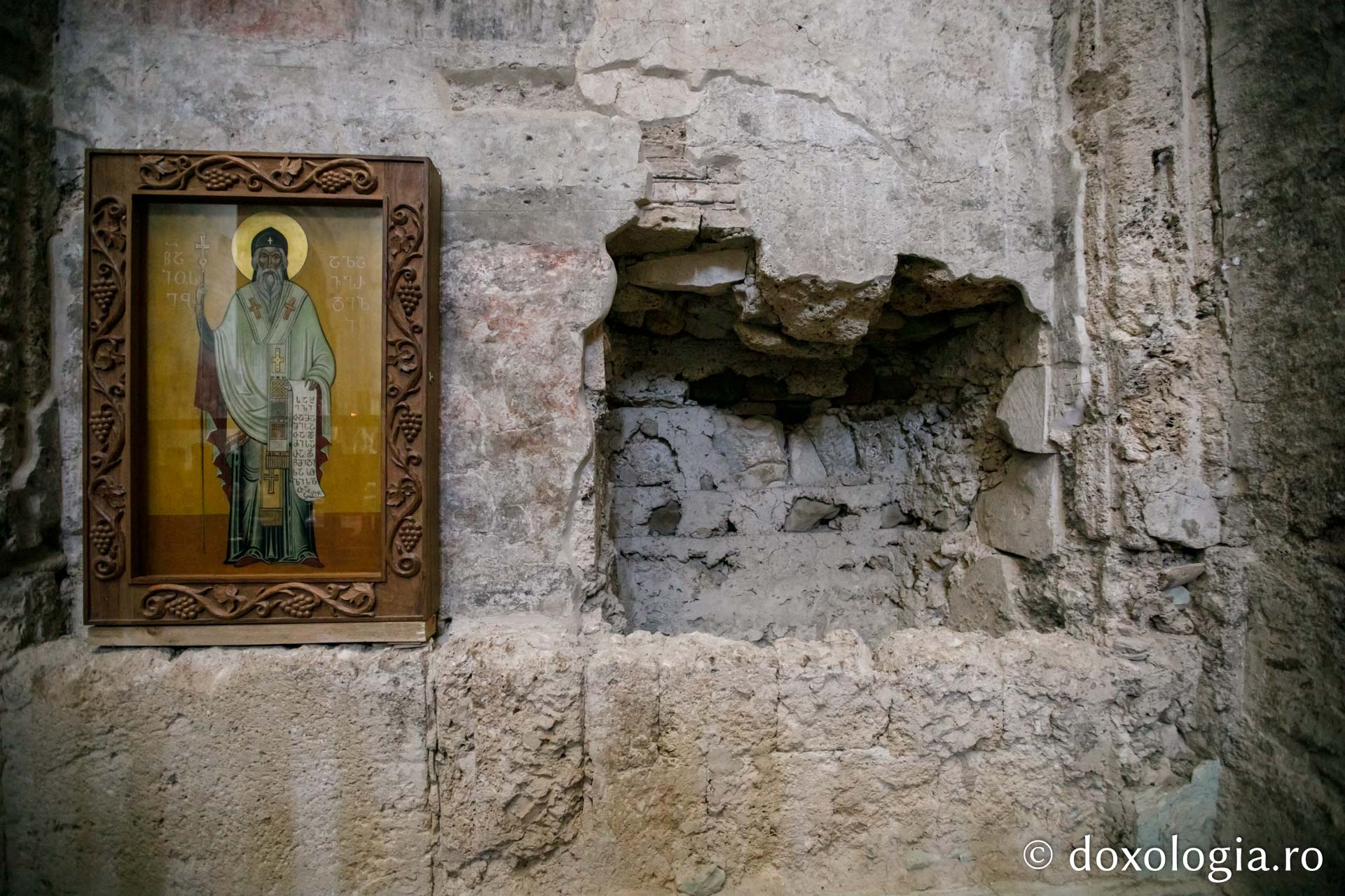 Mormântul Sfântului Iosif - Mănăstirea Alaverdi / Foto: Pr. Silviu Cluci Viața Sfântul Ierarh Iosif de Alaverdi