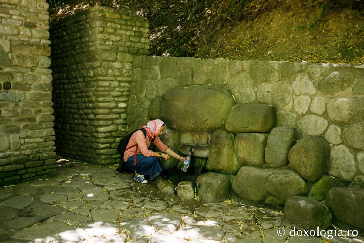 Aghiasma Sfintei Nina