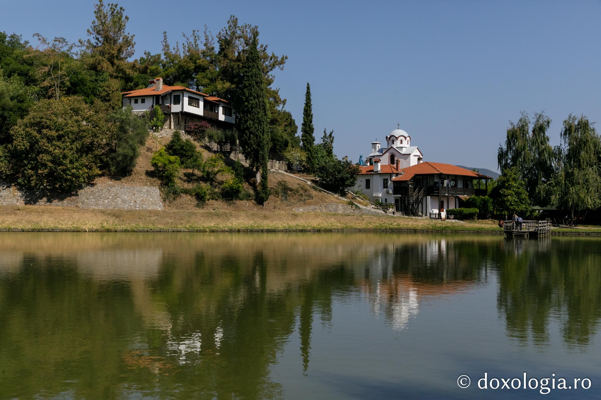 (Foto) Paşi de pelerin la Metocul Kakovo al Mănăstirii Hilandar – Halkidiki, Grecia