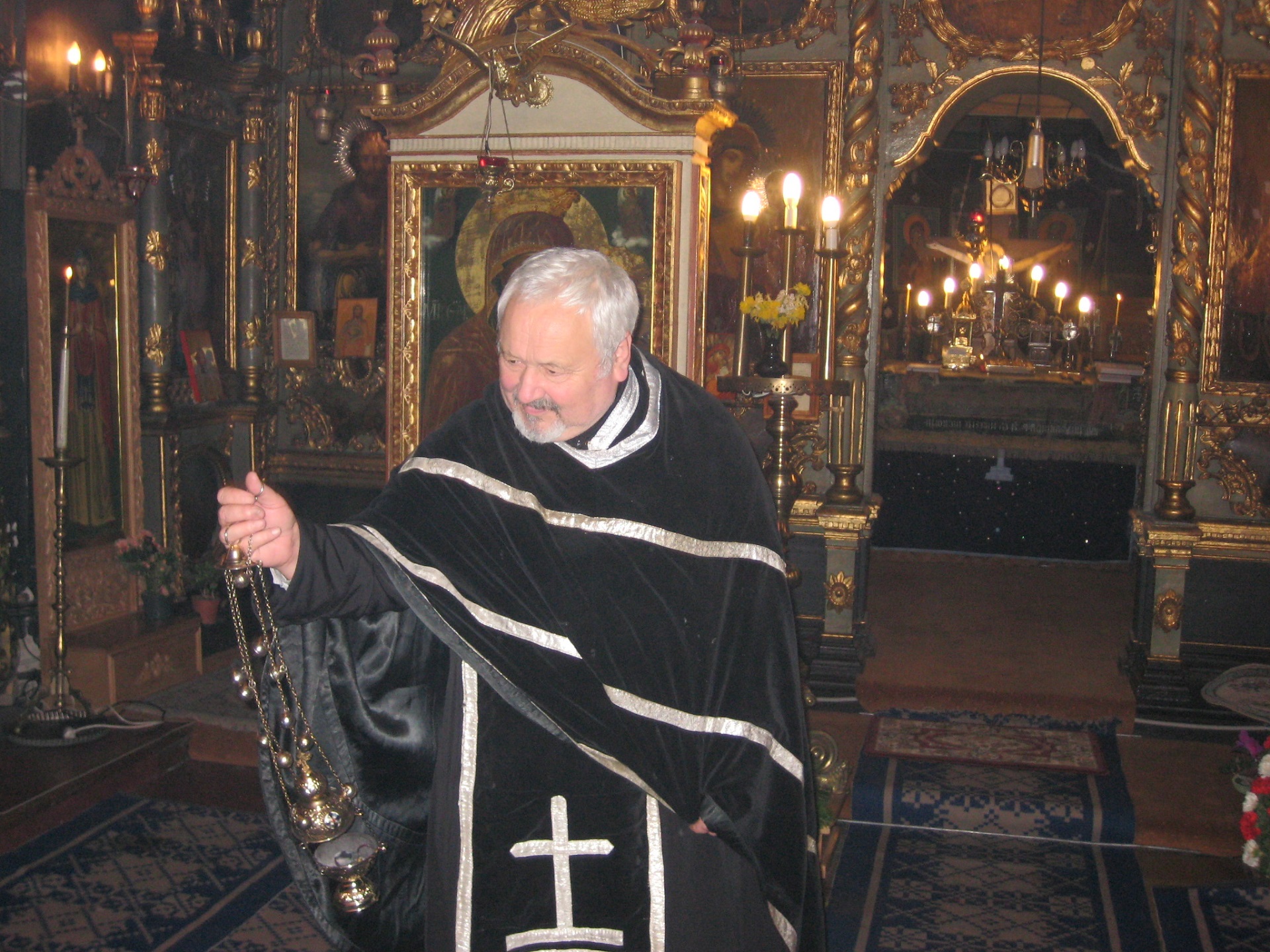 Avva Florin Bucescu, înţelepciune cu chip de copil Avva Florin Bucescu, înţelepciune cu chip de copil