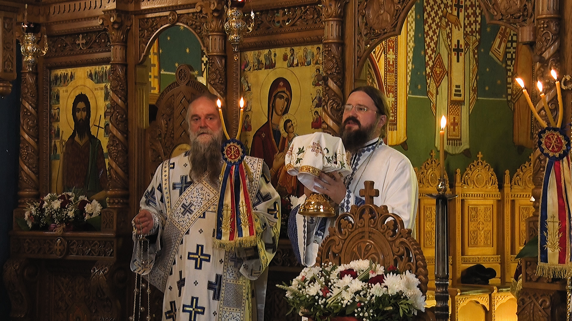 PS Macarie, la hramul Mănăstirii Sihăstria: „În aceste vremuri grele, când este atacată familia, când fetele tinere sunt răpite în amiaza mare, să strigăm către Preasfânta Născătoare de Dumnezeu”