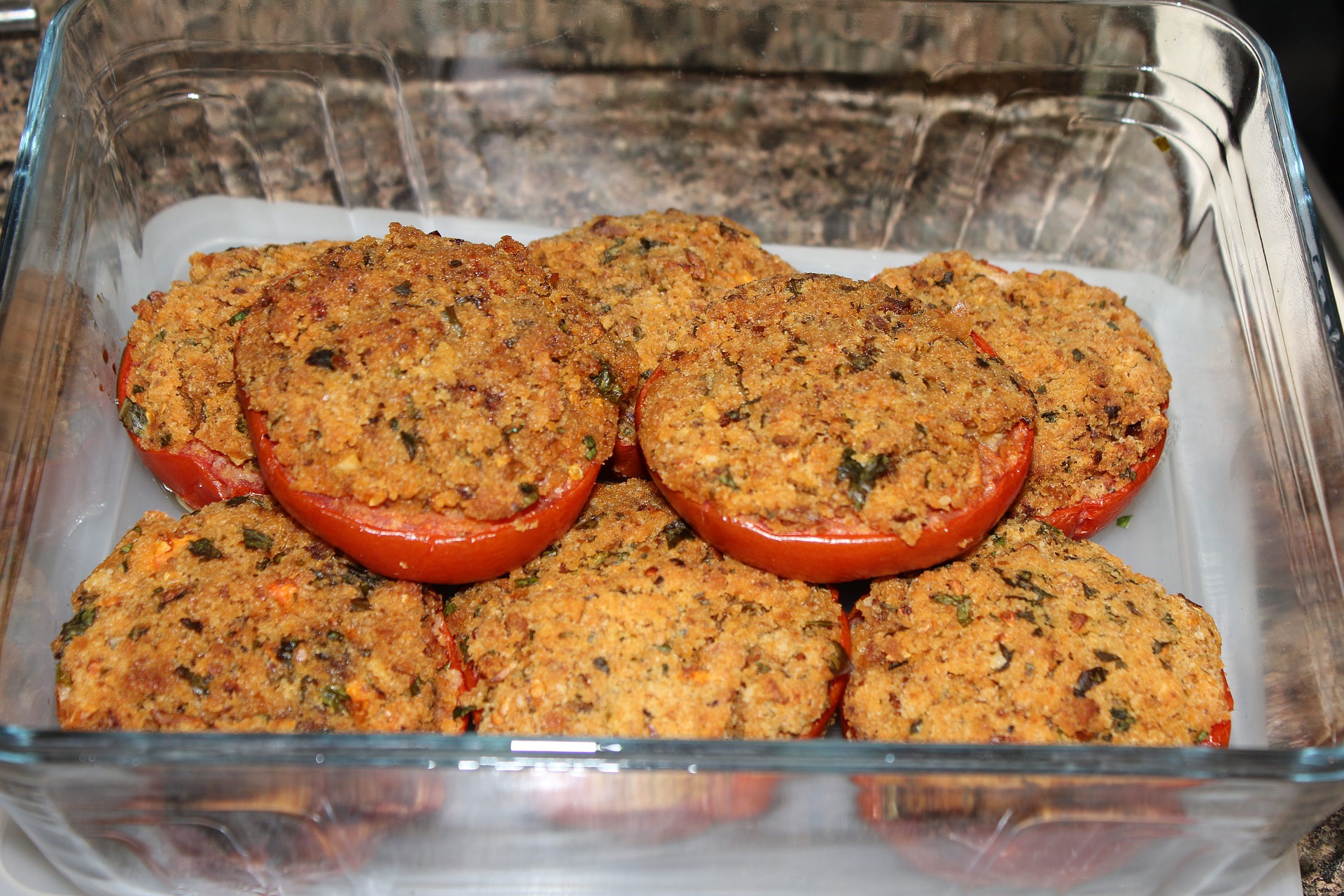 Roșii umplute cu cuscus