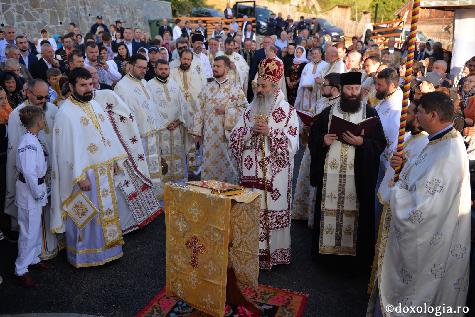 „Omul se leapădă de sine atunci când așează Sfânta Scriptura drept călăuză”