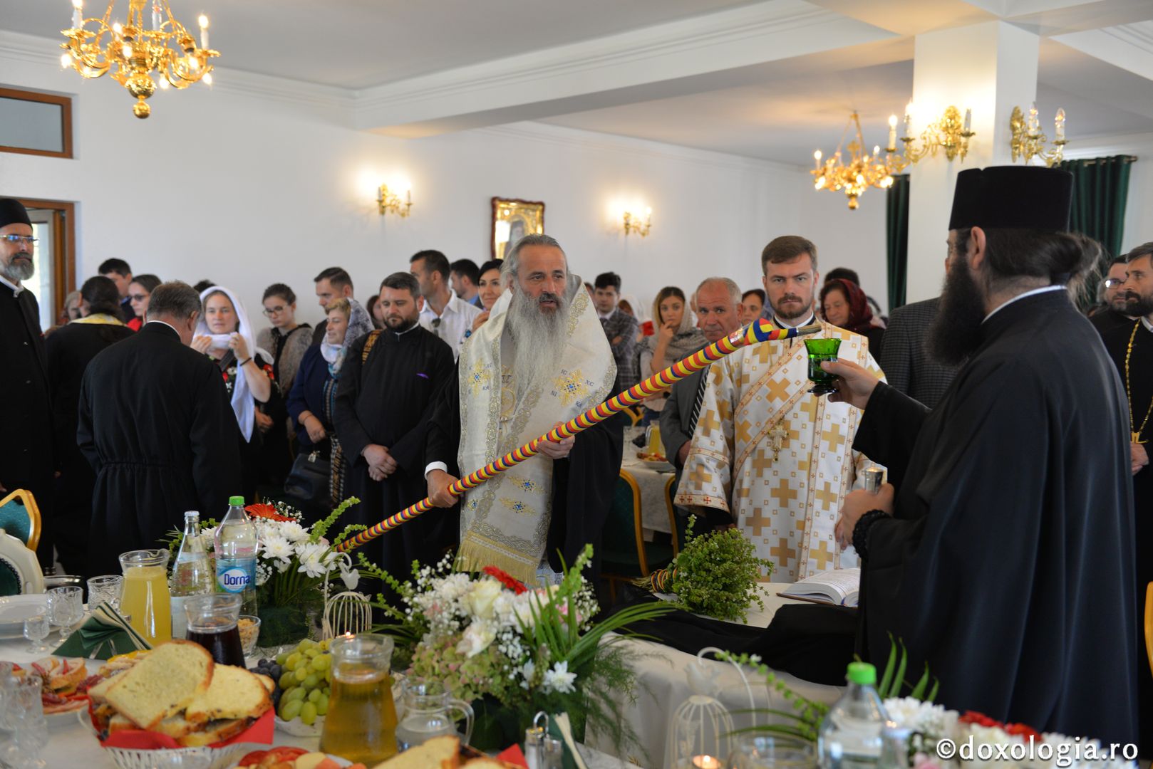 „Omul se leapădă de sine atunci când așează Sfânta Scriptura drept călăuză”