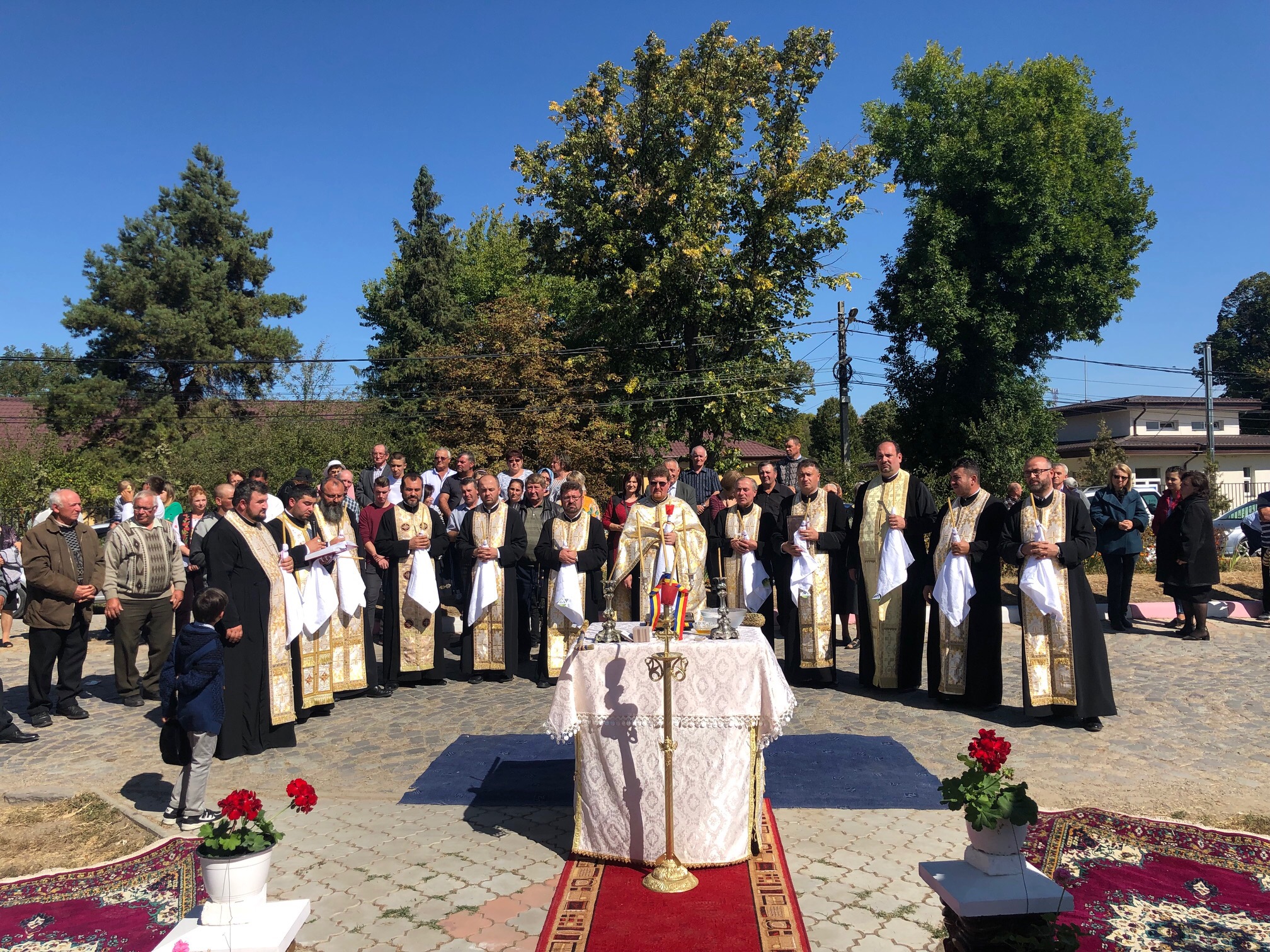 Sfințire de troiță în Parohia Urechești I, Protoieria Sascut Sfințire de troiță în Parohia Urechești I, Protoieria Sascut