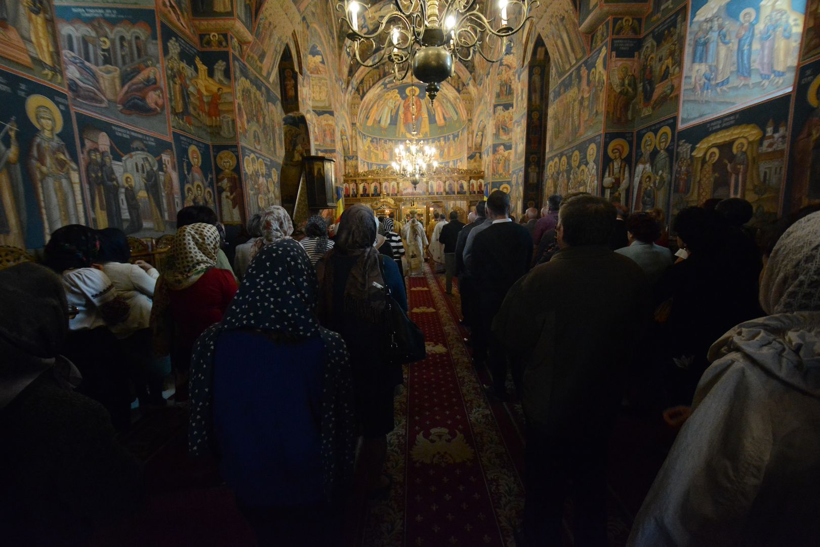 foto: Flavius Popa Doi arhierei ai Bisericii Cretei și Antiohiei au slujit în cetatea Iașilor