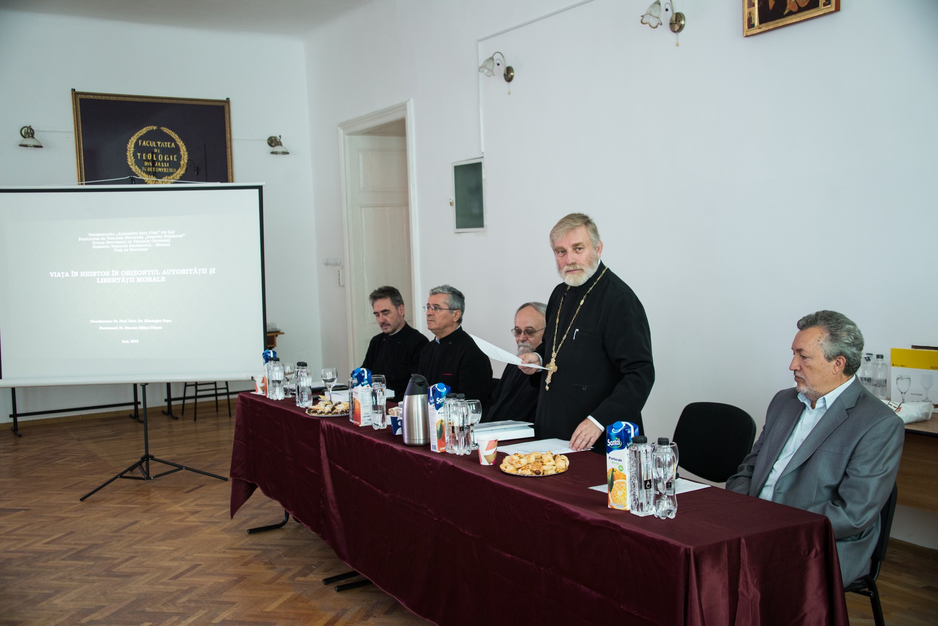 Trei noi doctori în Teologie, apreciaţi de membrii comisiei la Iaşi