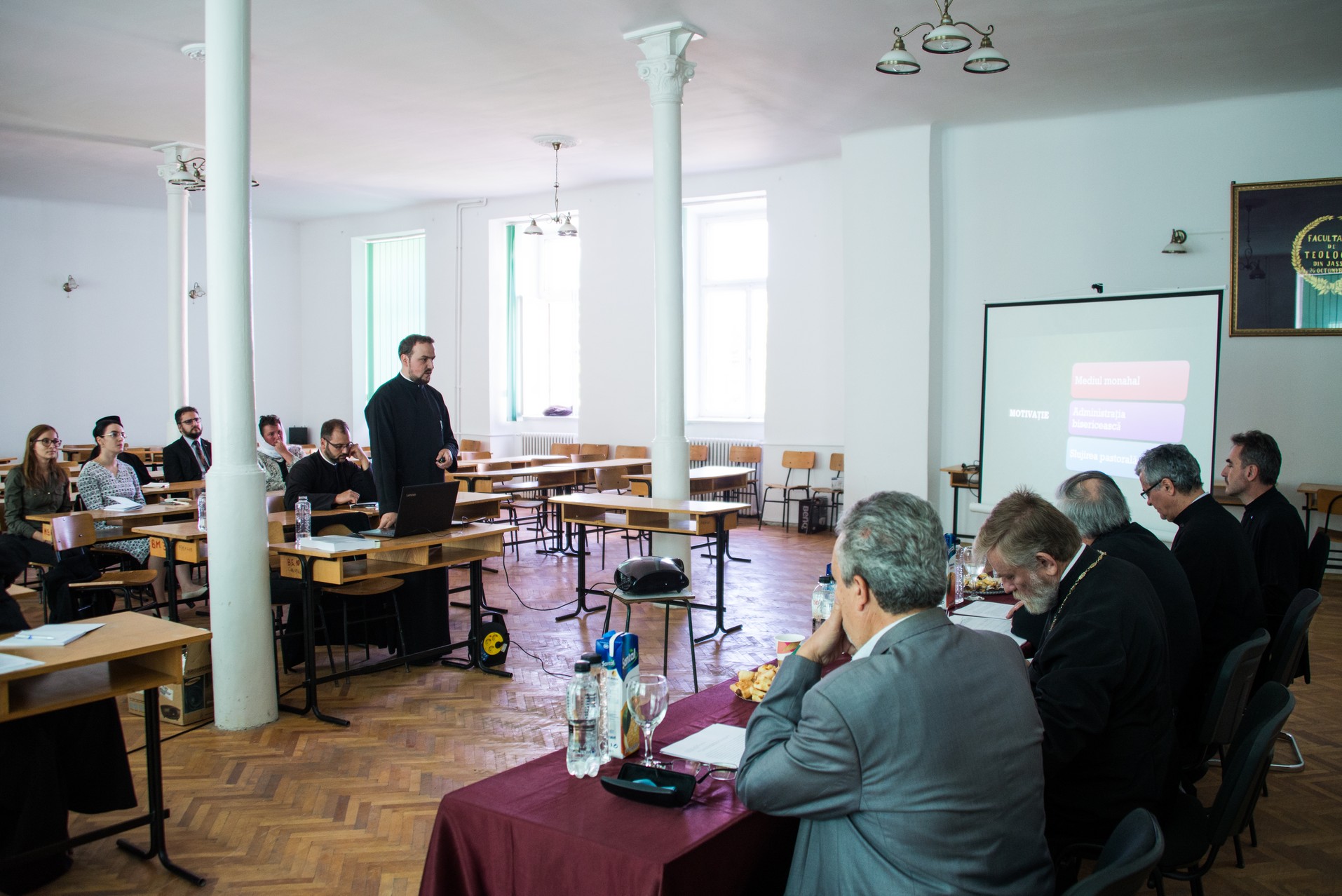 Trei noi doctori în Teologie, apreciaţi de membrii comisiei la Iaşi