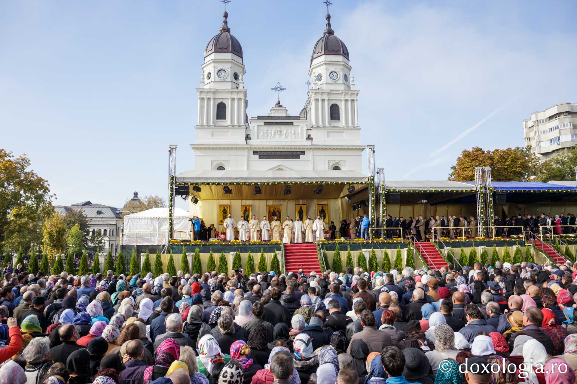 Bucurie și mărturisire în cetatea Iașilor, de sărbătoarea Sfintei Parascheva