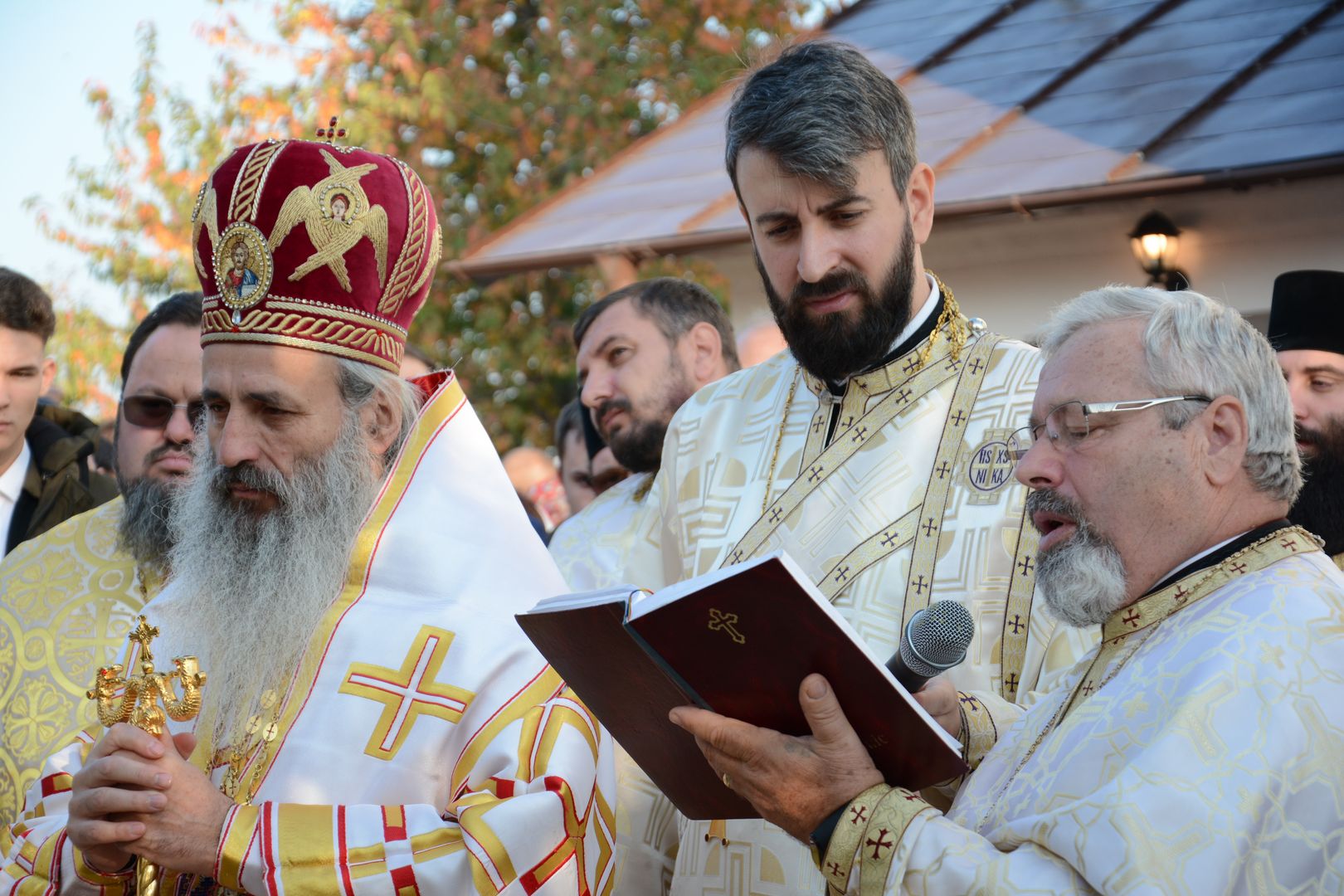 foto: Flavius Popa Biserica din Brăești închinată Sfintei Parascheva a fost resfințită