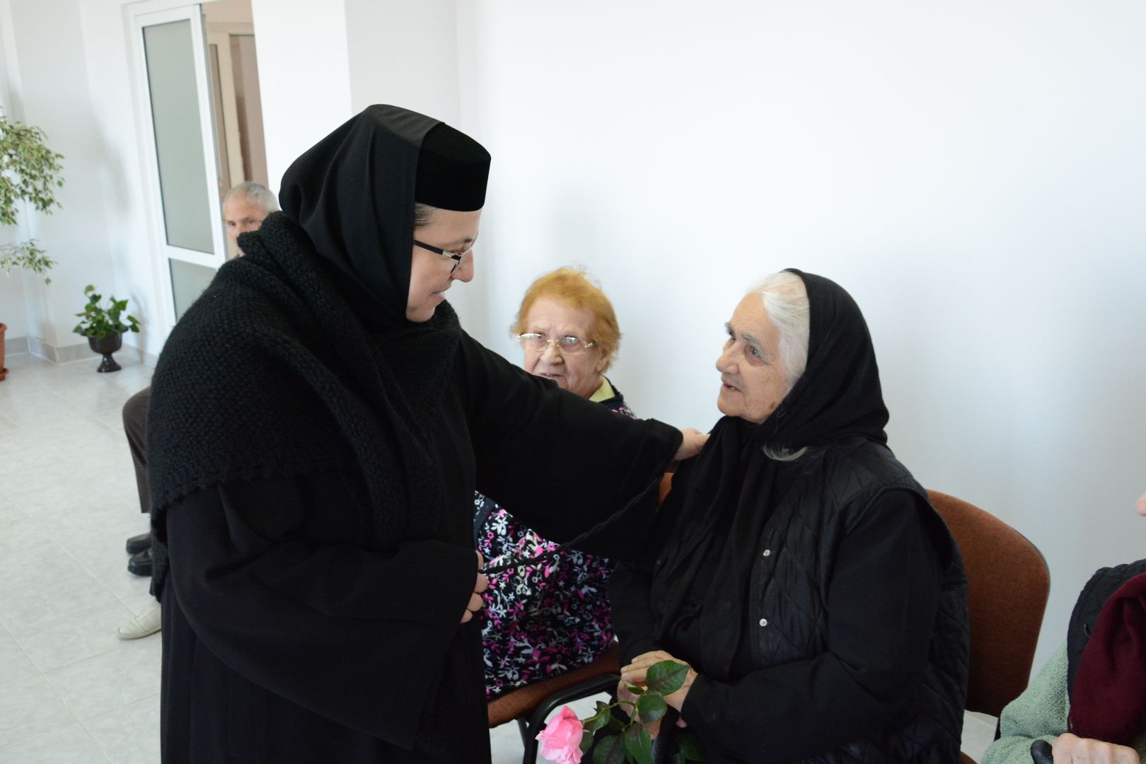 Ziua internațională a persoanelor vârstnice, pentru prima dată la Centrul „Cuvioasa Nazaria” Văratec