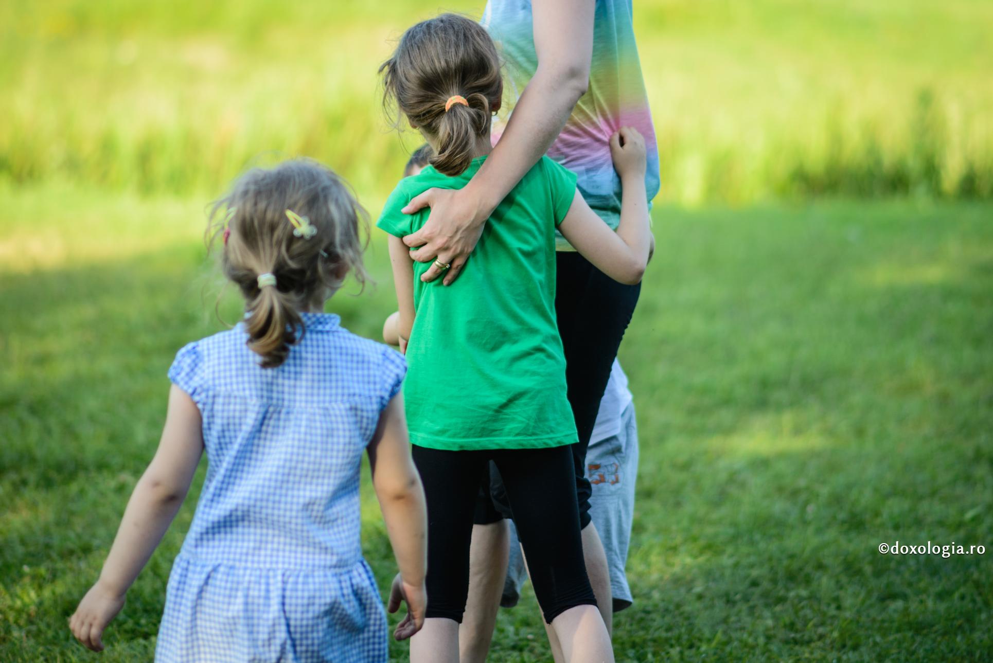 O familie cu mai mulţi copii este încă una din formele răspândirii creştinismului în lume