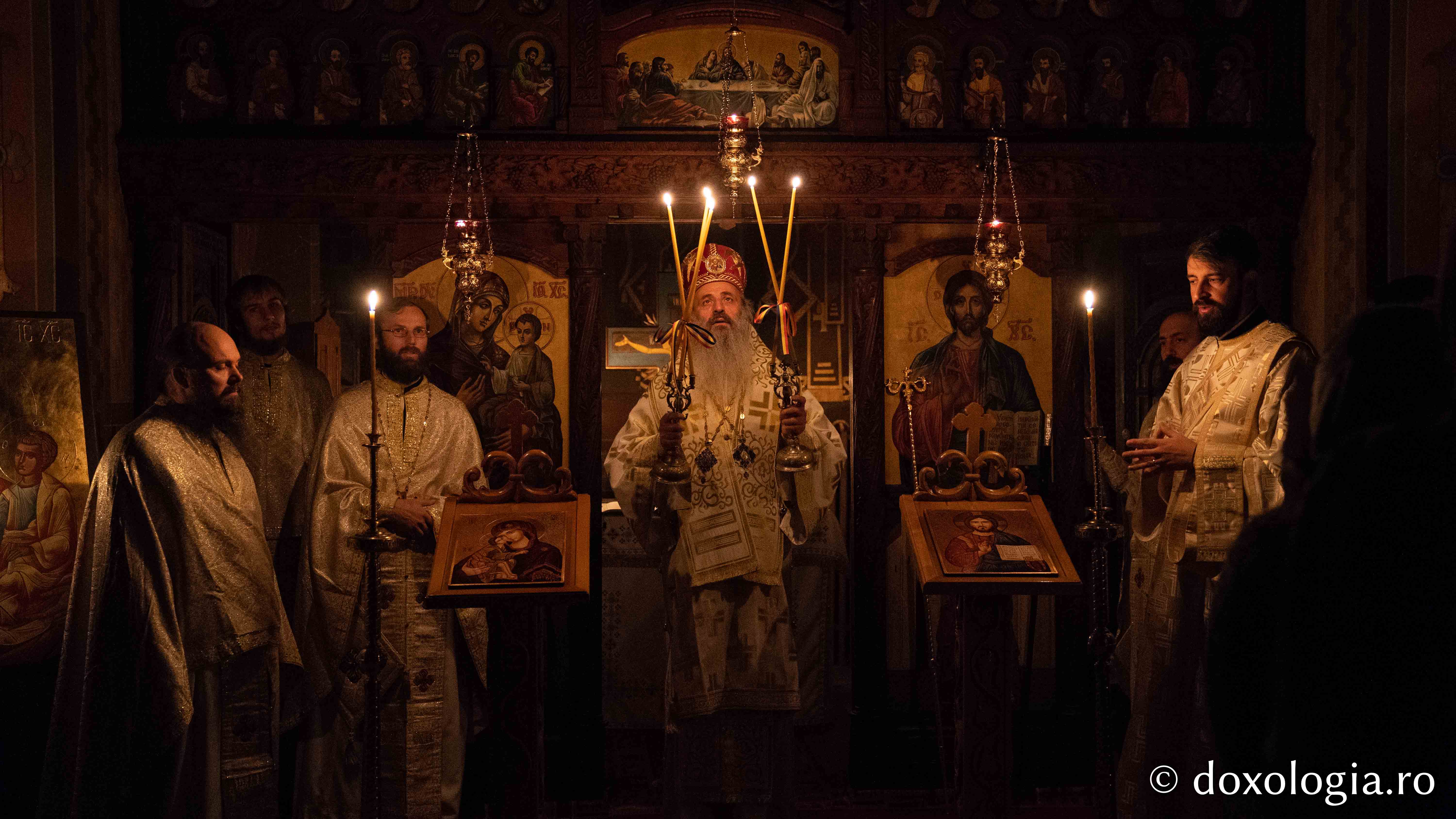 IPS Teofan, către liceeni: „Îl rog pe Dumnezeu să vă dăruiască discernământ în alegerea grupului de prieteni”