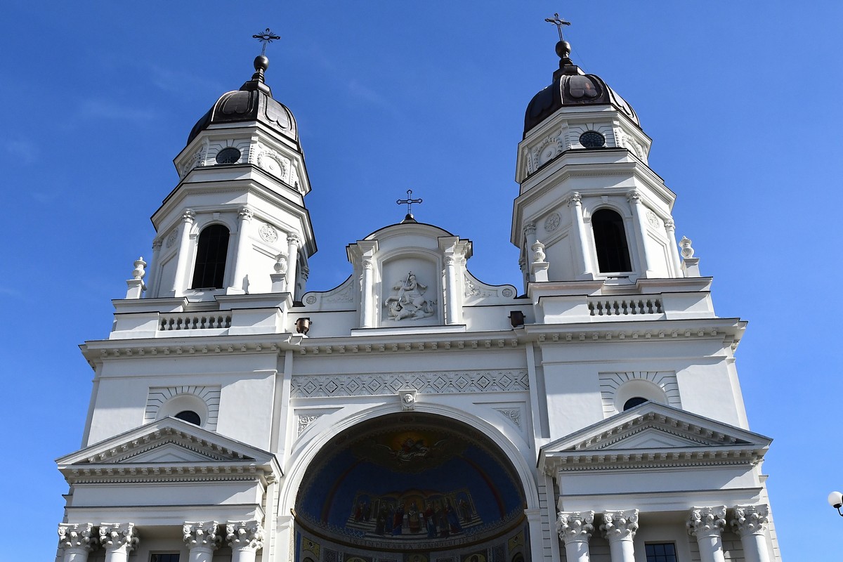 Ocrotitorii Moldovei în evlavia poporului