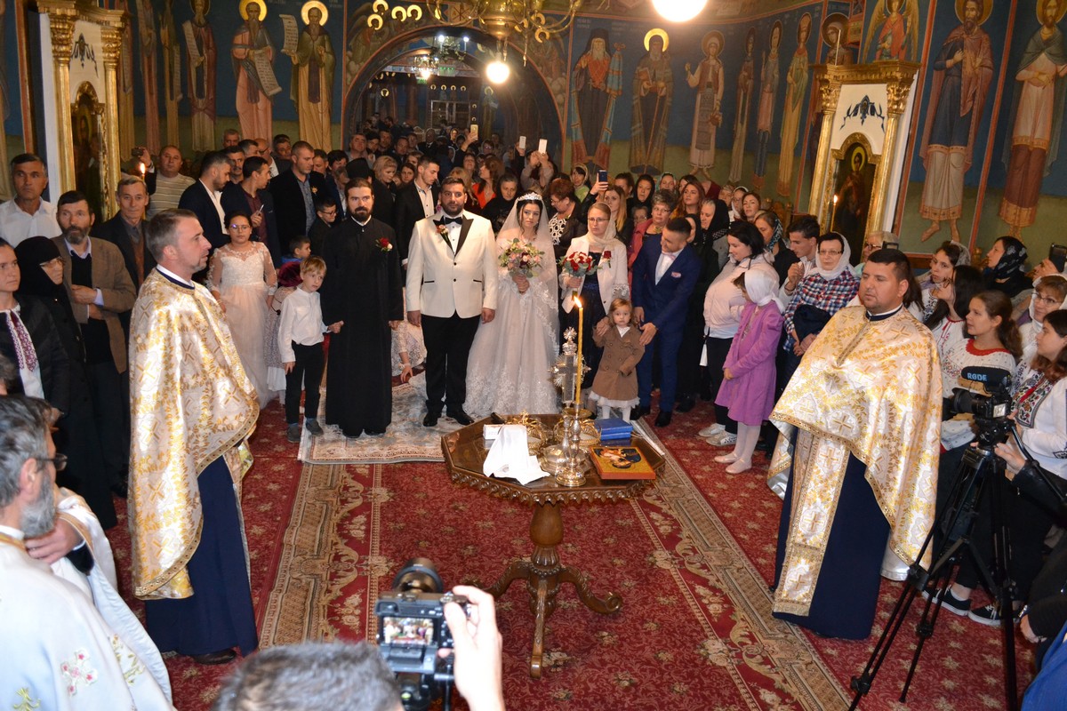 Cununie religioasă oficiată de PS Macarie la Botoșani