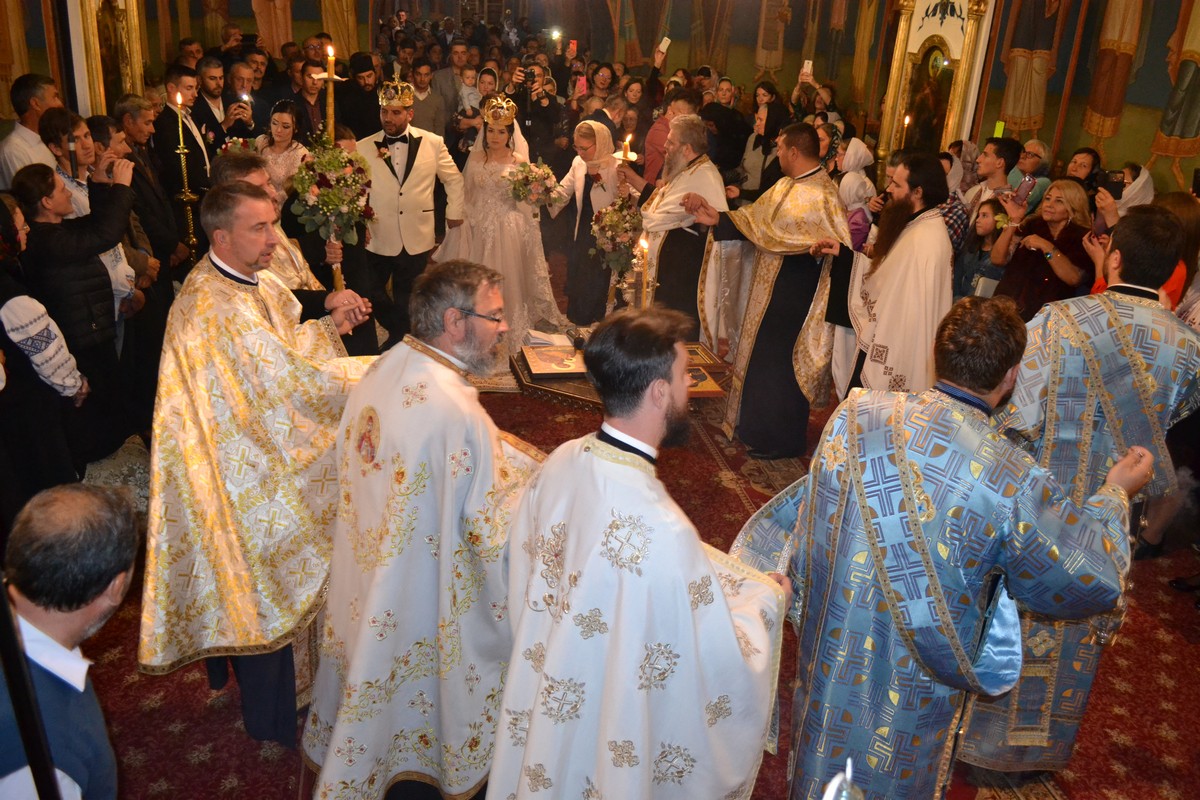 Cununie religioasă oficiată de PS Macarie la Botoșani