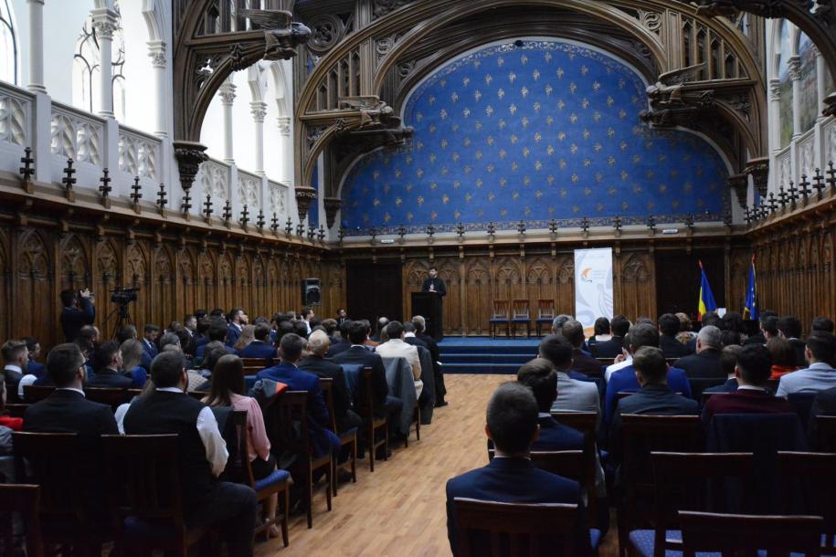 (Video) Un nou „Formal” la Colegiul Sfântul Nicolae