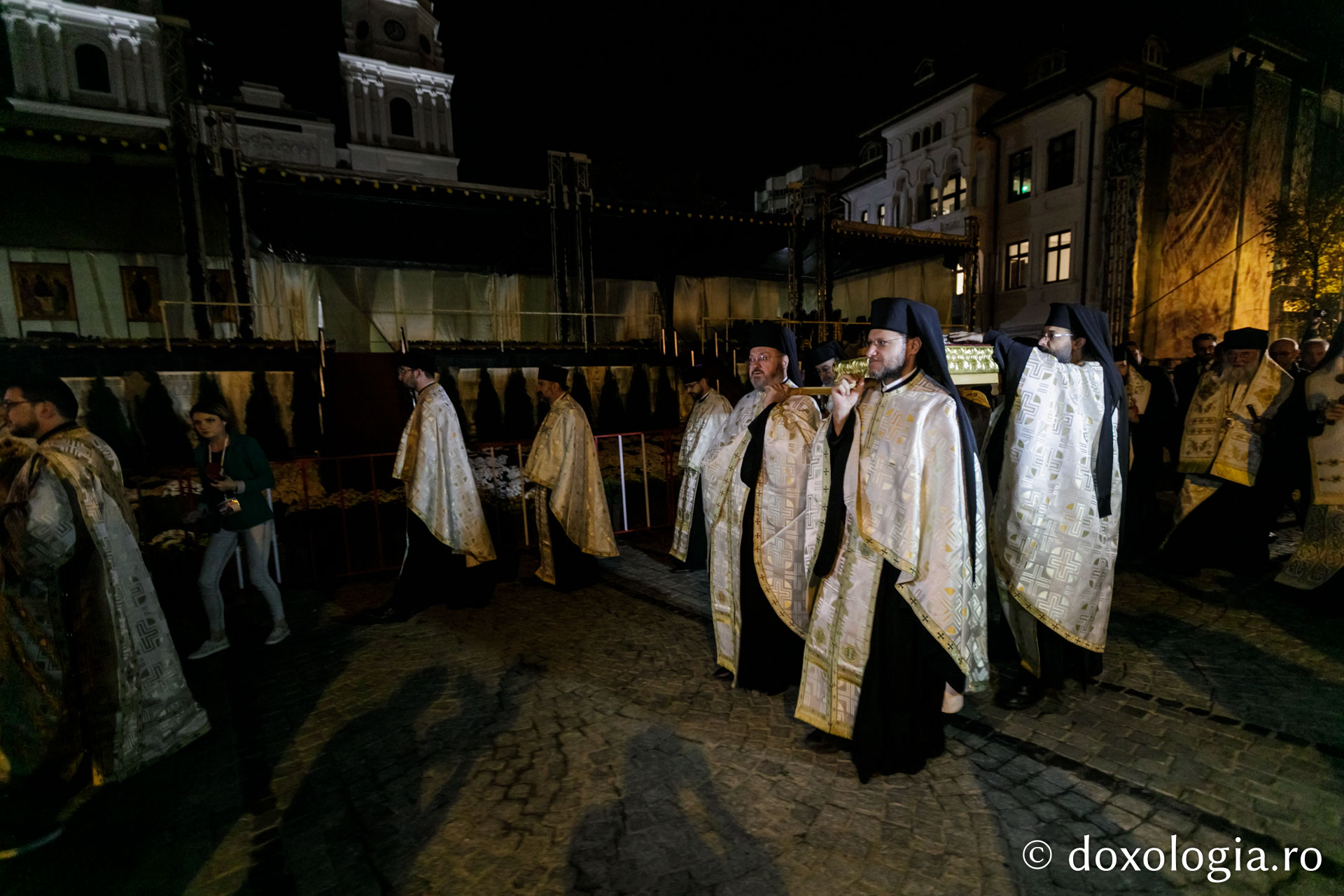 Racla cu mâna Sfântului Spiridon a ajuns la Iași