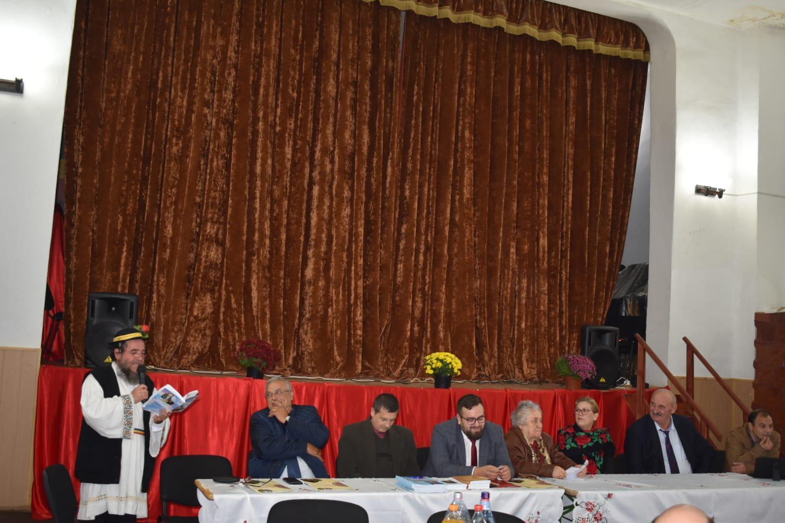 Simpozionul „Veșnicia s-a născut la sat”, la Fălciu