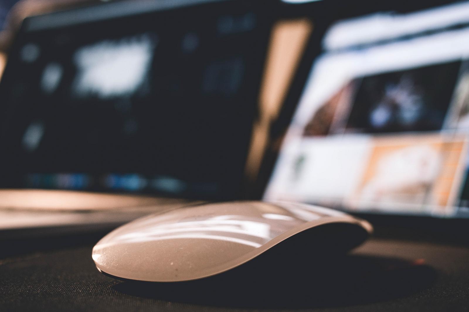 Departamentul Pro Vita al Arhiepiscopiei Iașilor organizează un seminar cu titlul „Problematici actuale: dependența de pornografie”