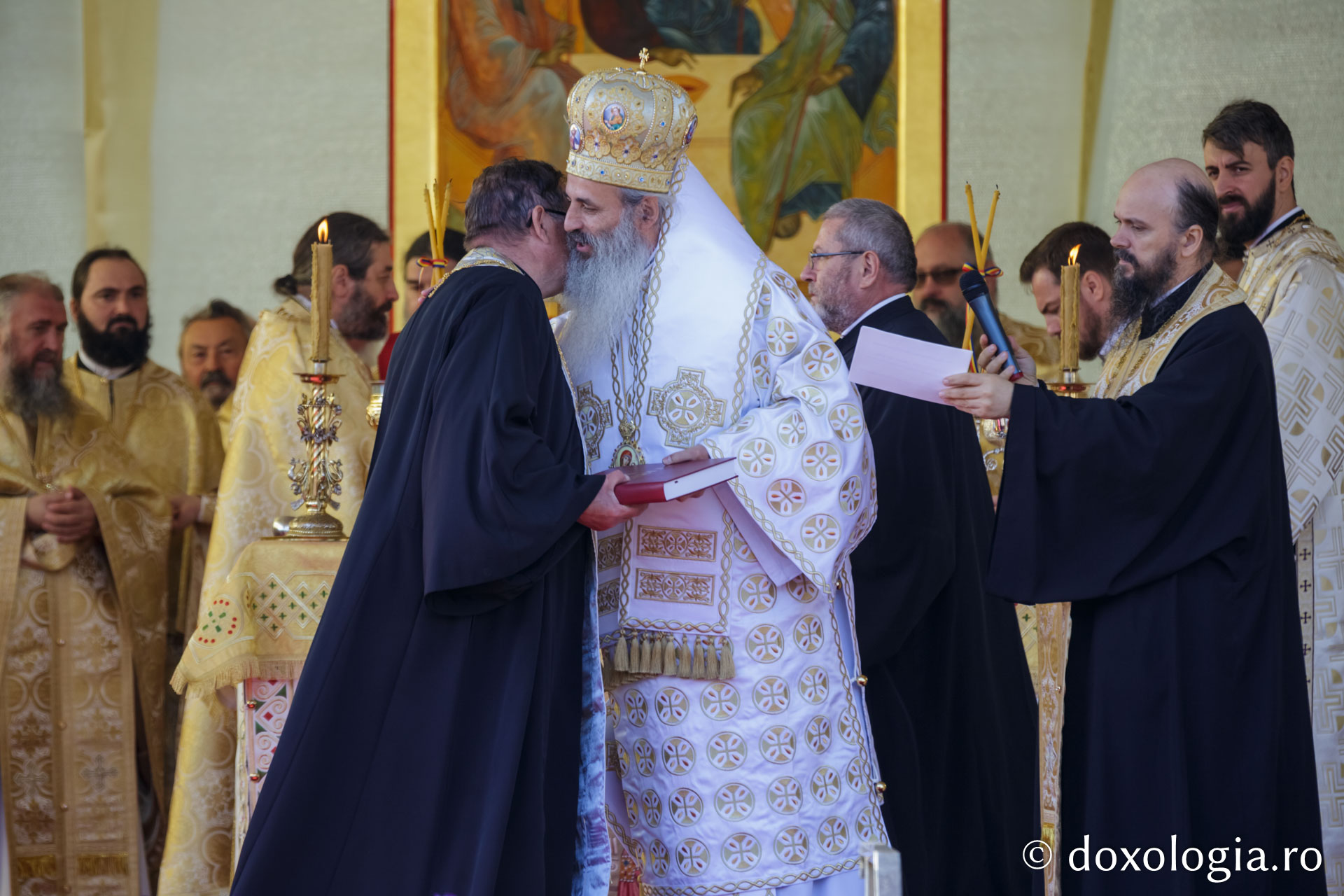 Foto: George Bosancu Au construit biserici în România comunistă și au primit „Crucea Moldavă” de ziua Sfintei Parascheva