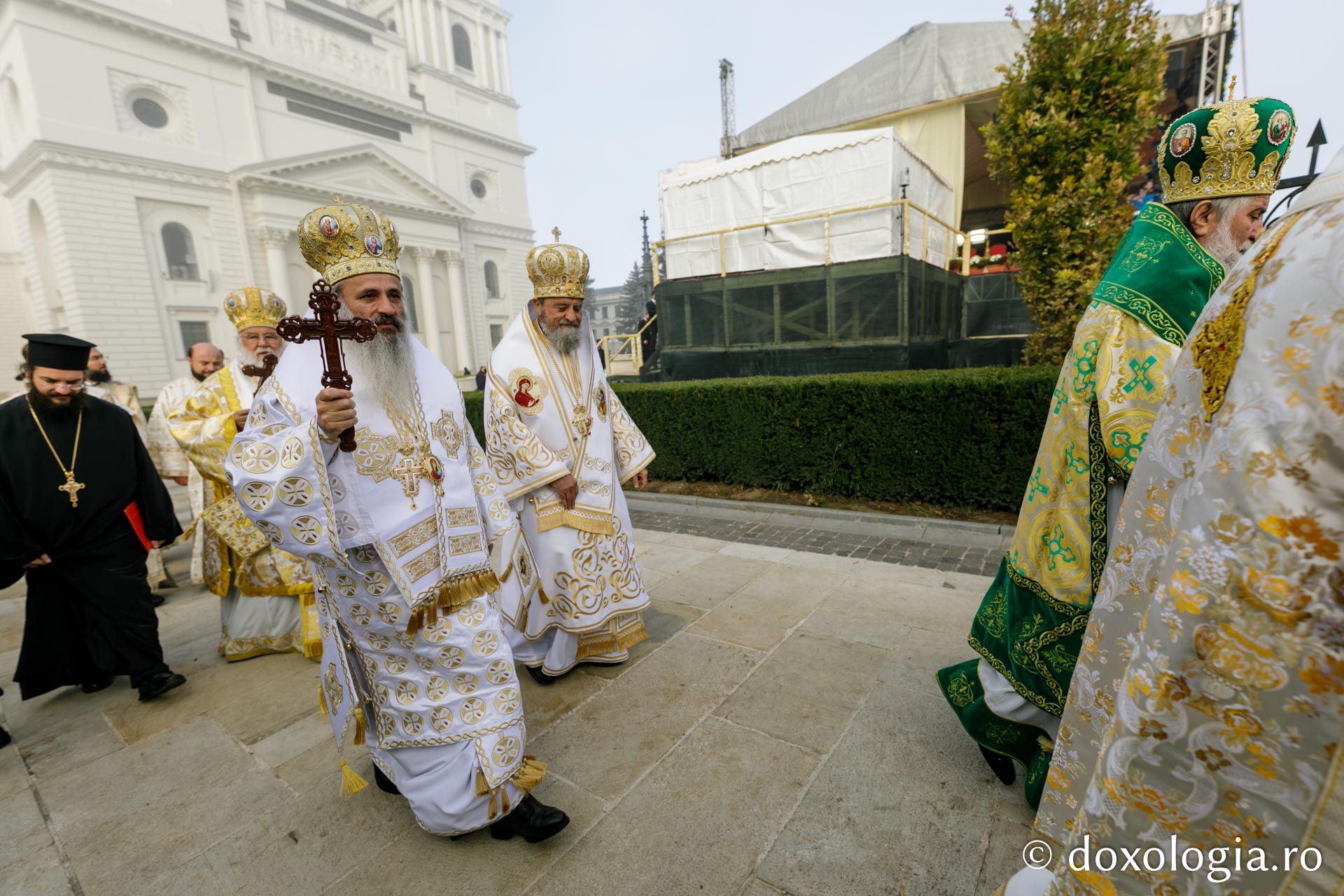 Soborul ierarhilor slujitori ‒ Sfânta Liturghie la Hramul Sfintei Cuvioase Parascheva 2019