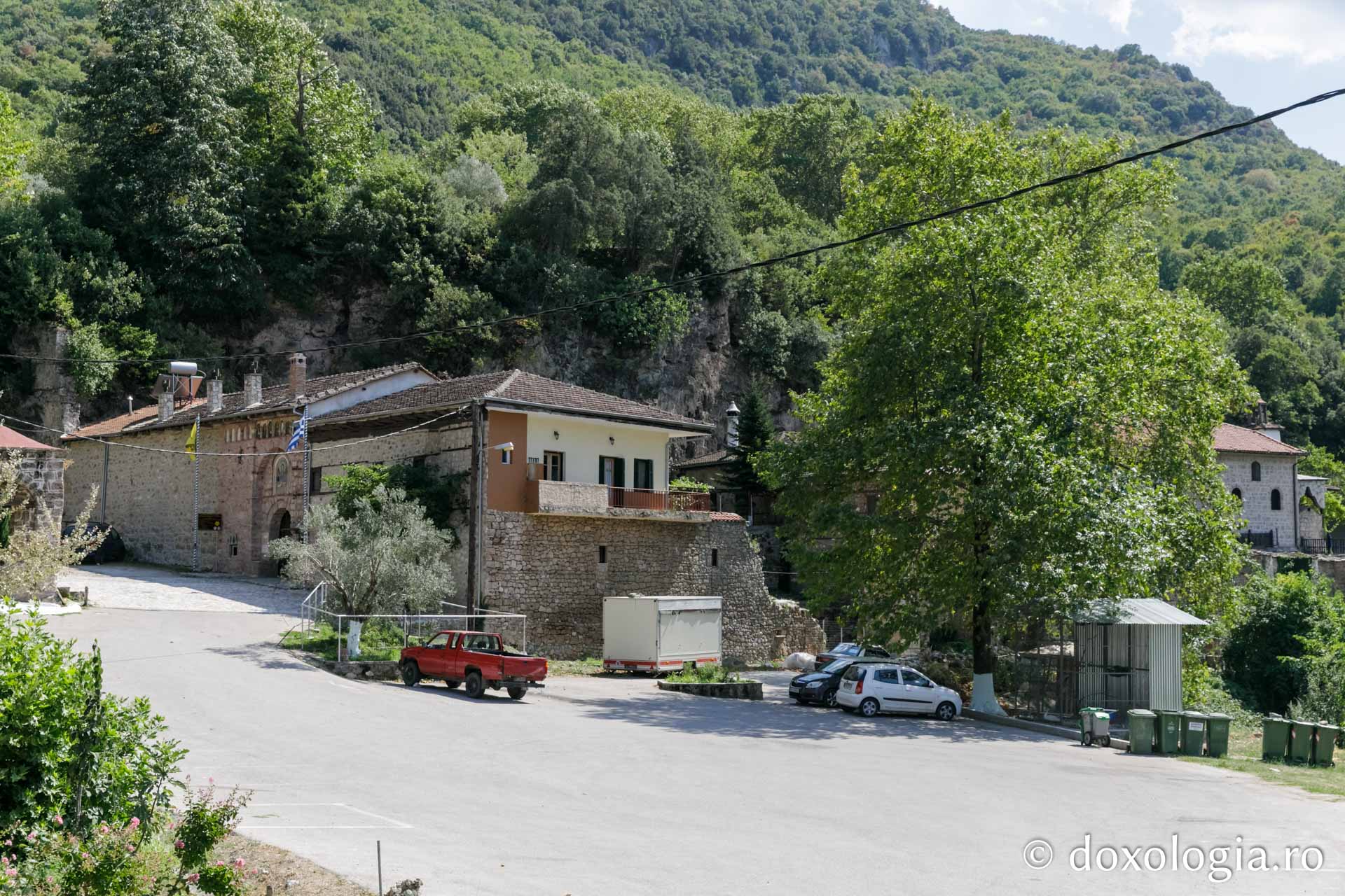 Mănăstirea Sfântul Ioan Botezătorul – Pieria, Grecia / Foto: Pr. Silviu Cluci Mănăstirea Sfântul Ioan Botezătorul – Pieria, Grecia