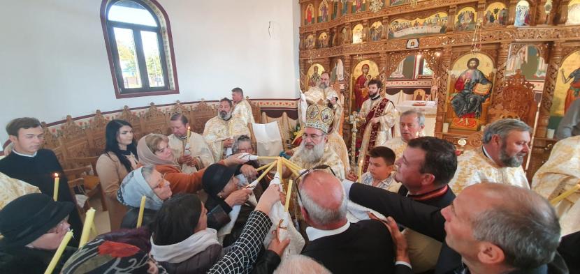 Binecuvântări arhierești în Eparhia Romanului și Bacăului