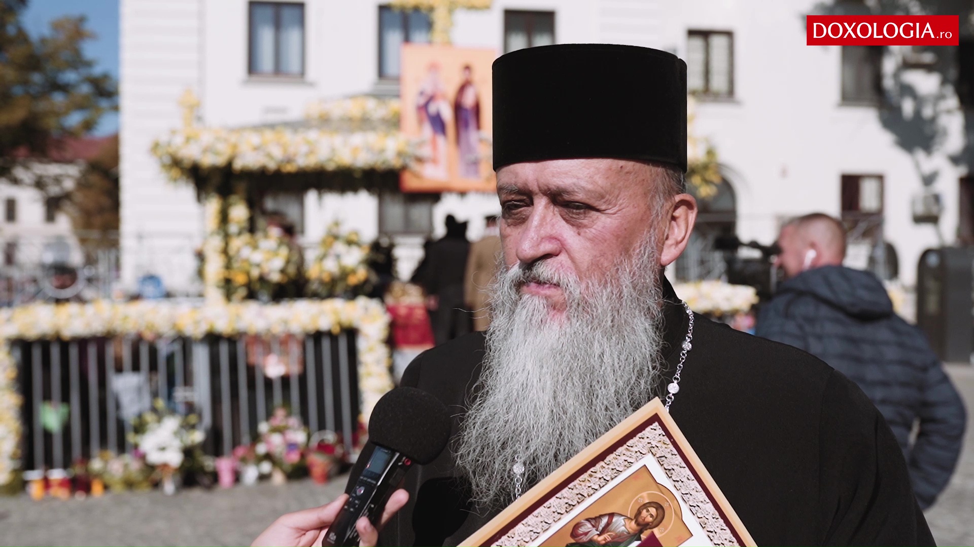 (Video) Un ministru, un colonel de Securitate și un comandat de miliție au sprijinit construcția unei biserici în perioada comunistă