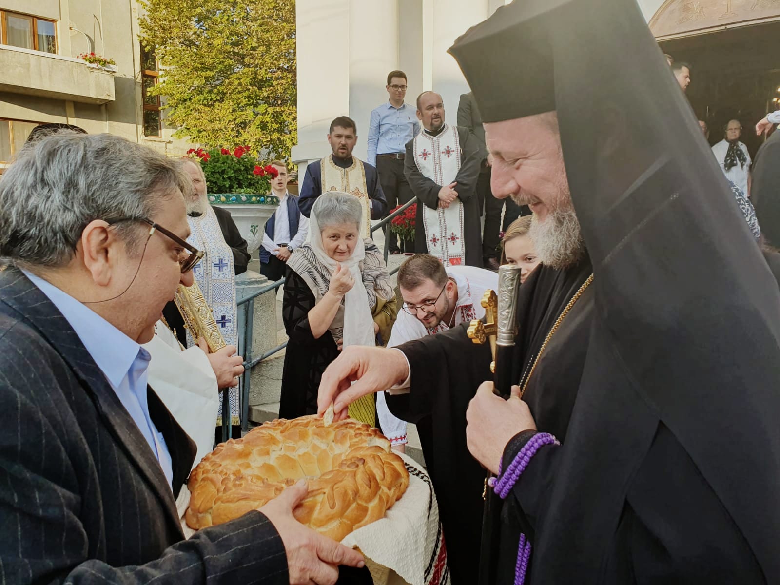 PS Emilian Crişanul, la hramul Bisericii „Sfânta Parascheva” - Păcurari din Iaşi