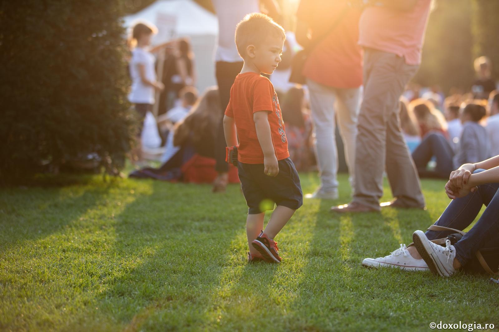 Dacă un copil a învăţat ce este virtutea, va putea ocoli răul