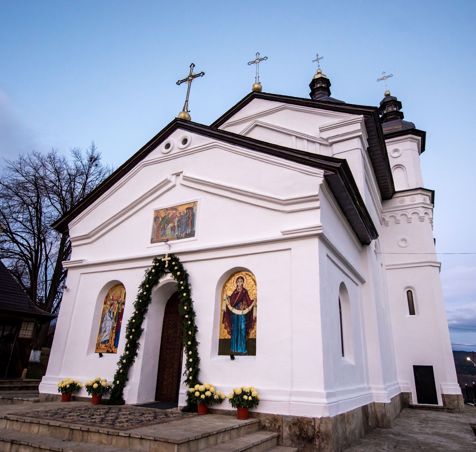 Hramul Schitului Vovidenia - Neamț