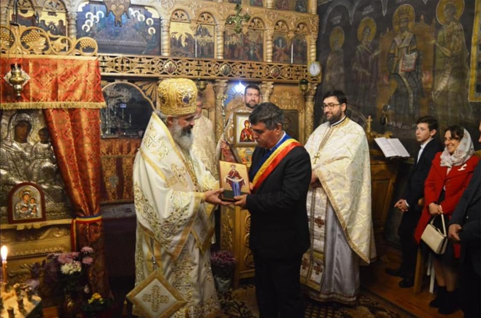 PS Antonie a slujit în Parohia „Sfânta Parascheva”-Cotnari