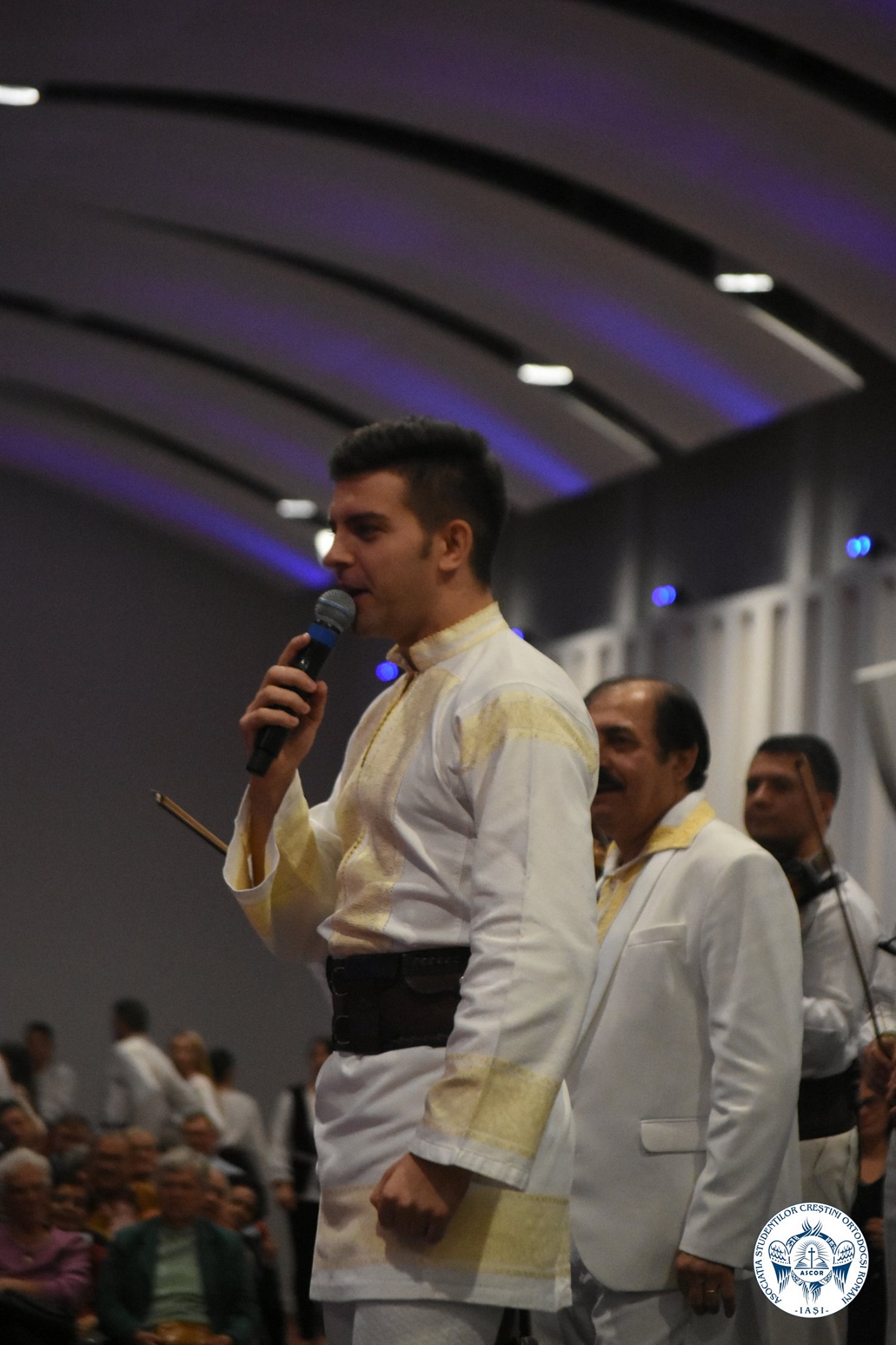 Spectacol caritabil organizat de ASCOR Iași