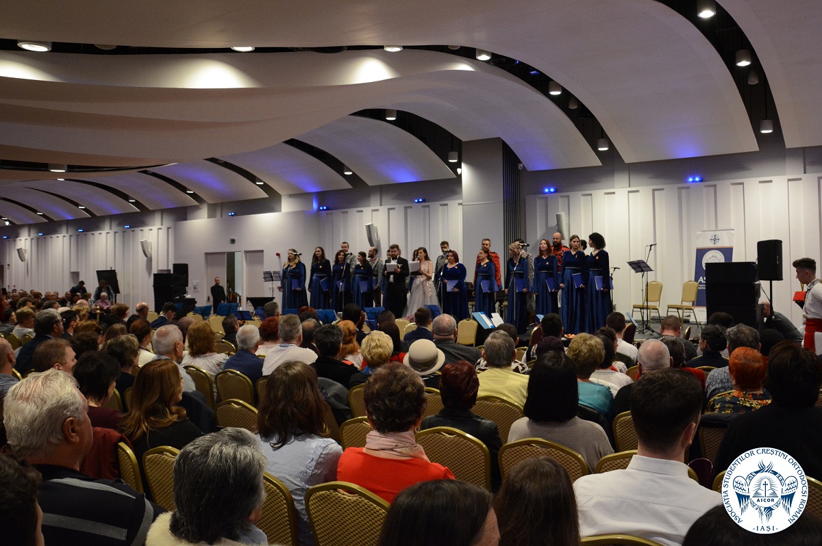 Spectacol caritabil organizat de ASCOR Iași