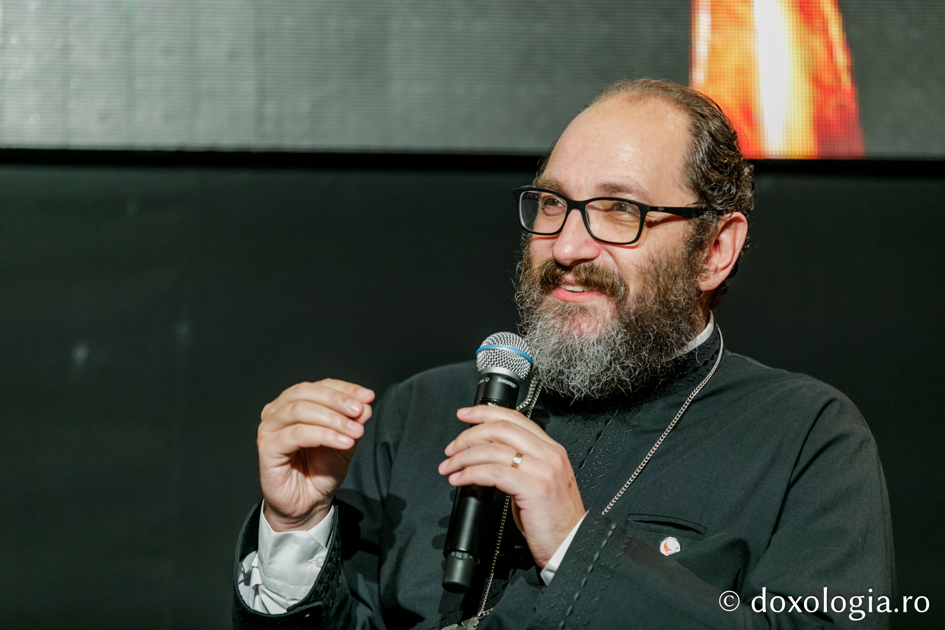 foto: pr. Silviu Cluci „Cum este cu putință să credem?” alături de părintele Constantin Necula: „Aduceți-vă aminte că sunteți nemuritori!”