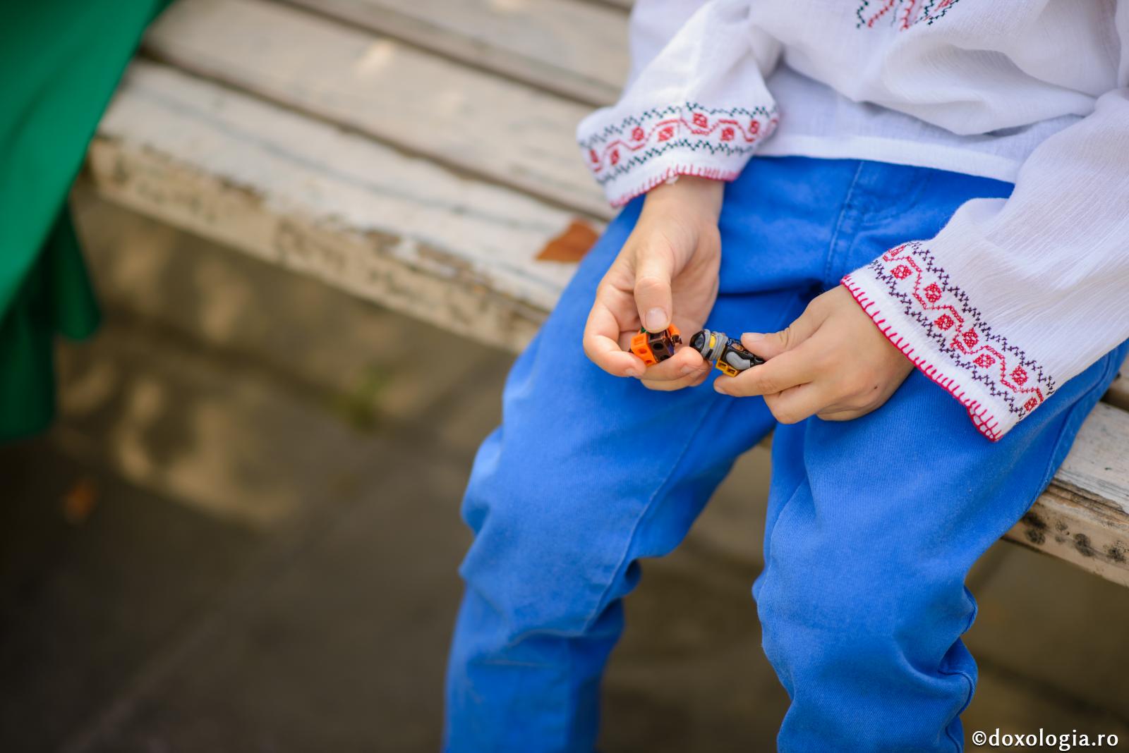 Cum să nu greşim în educaţia copiilor noștri