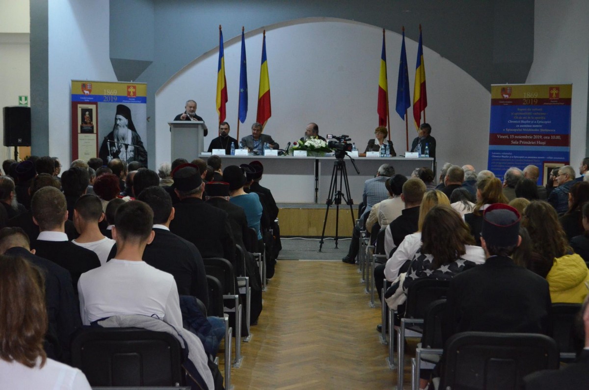 Simpozion şi lansare de carte, la Huşi